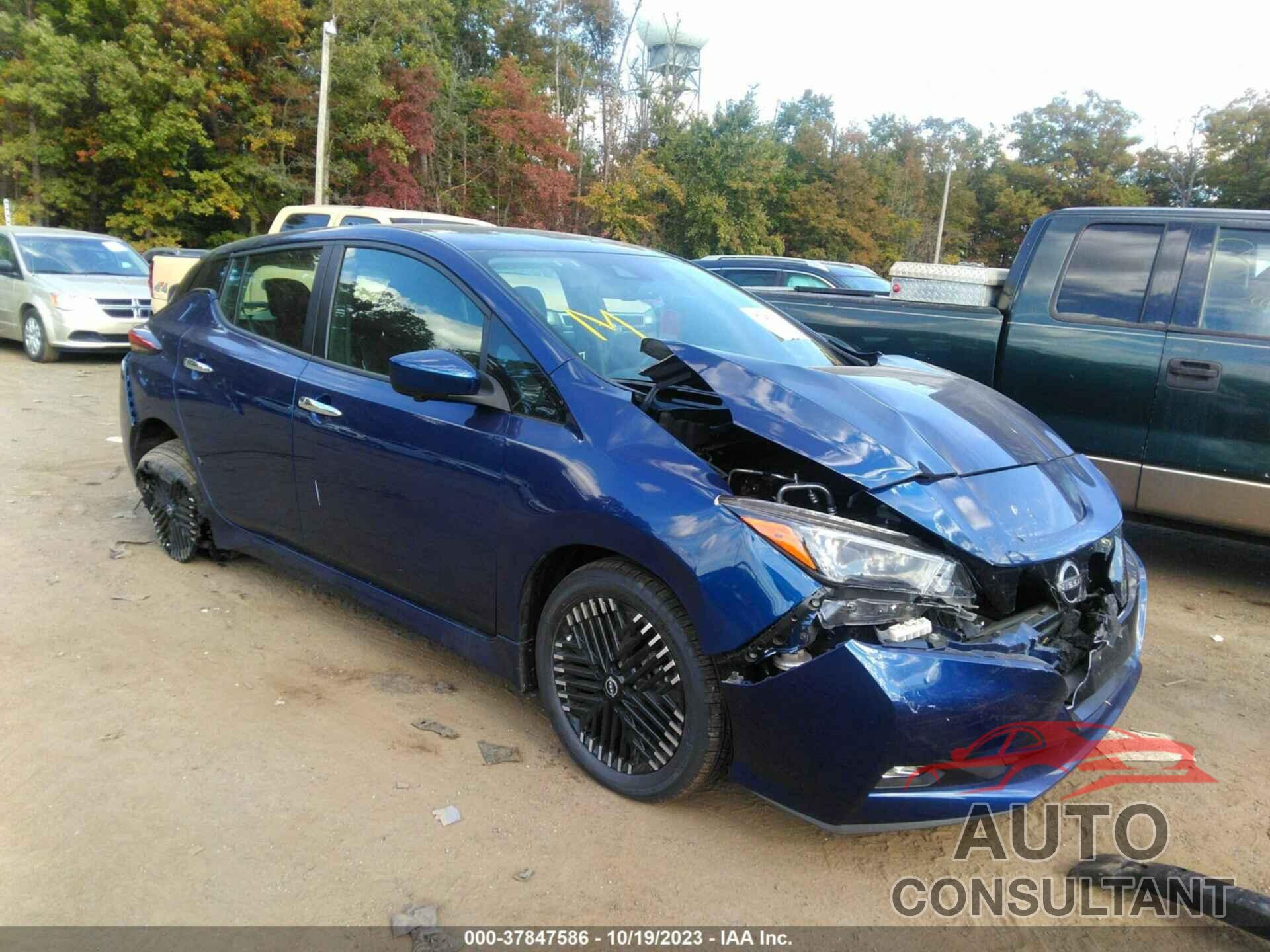 NISSAN LEAF 2023 - 1N4CZ1CV8PC553574