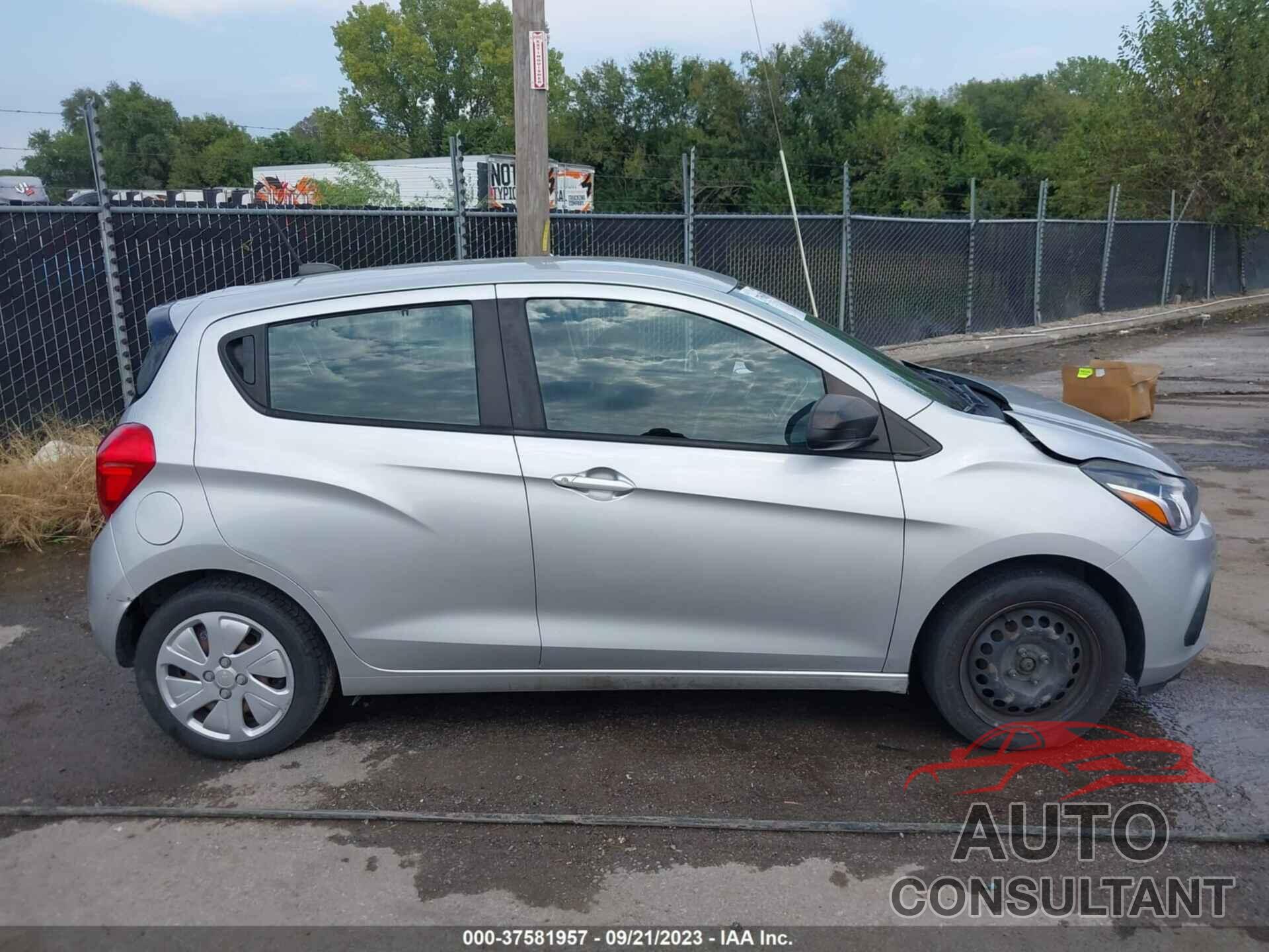 CHEVROLET SPARK 2018 - KL8CB6SA0JC460347