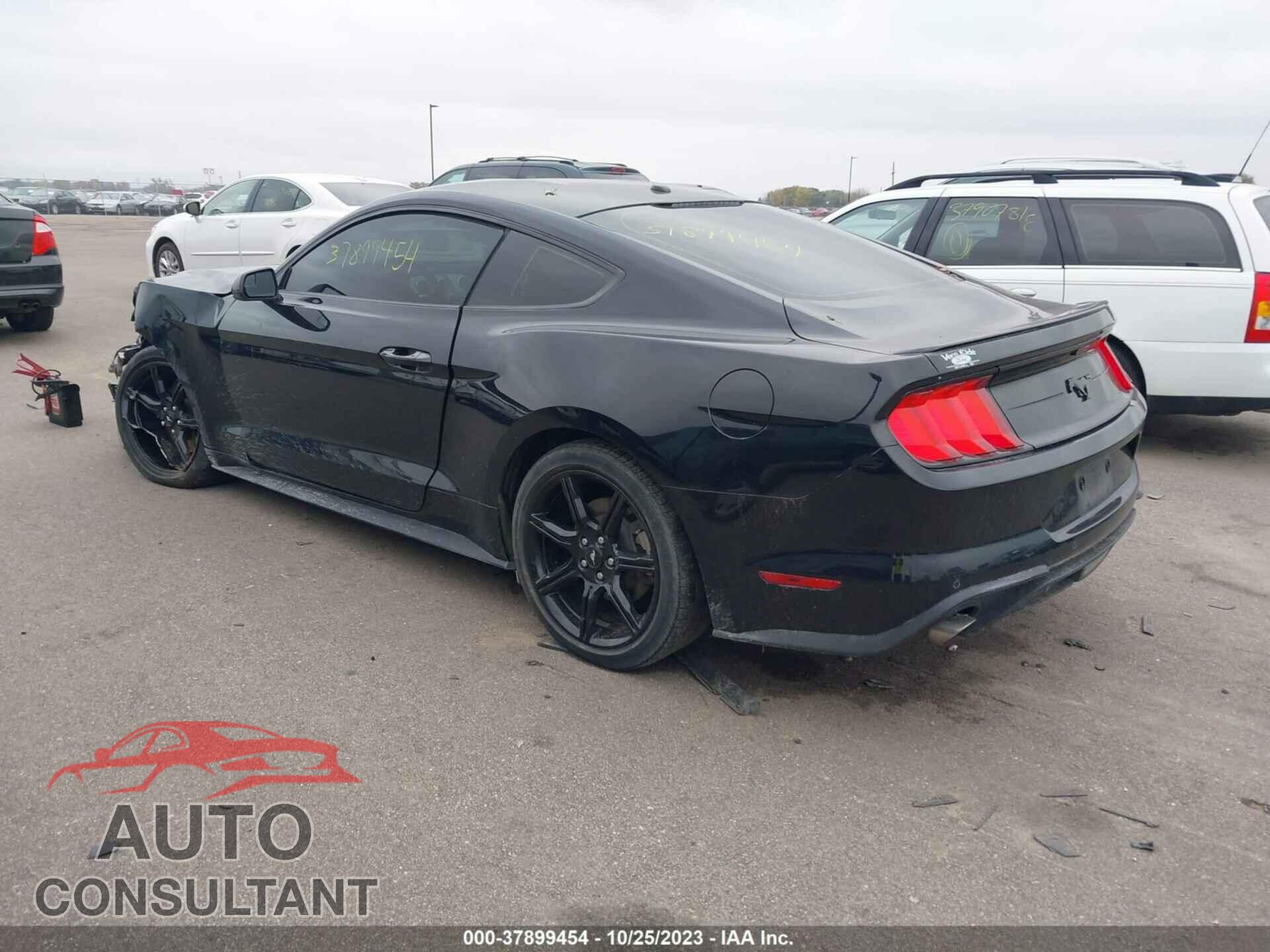 FORD MUSTANG 2018 - 1FA6P8TH5J5180771