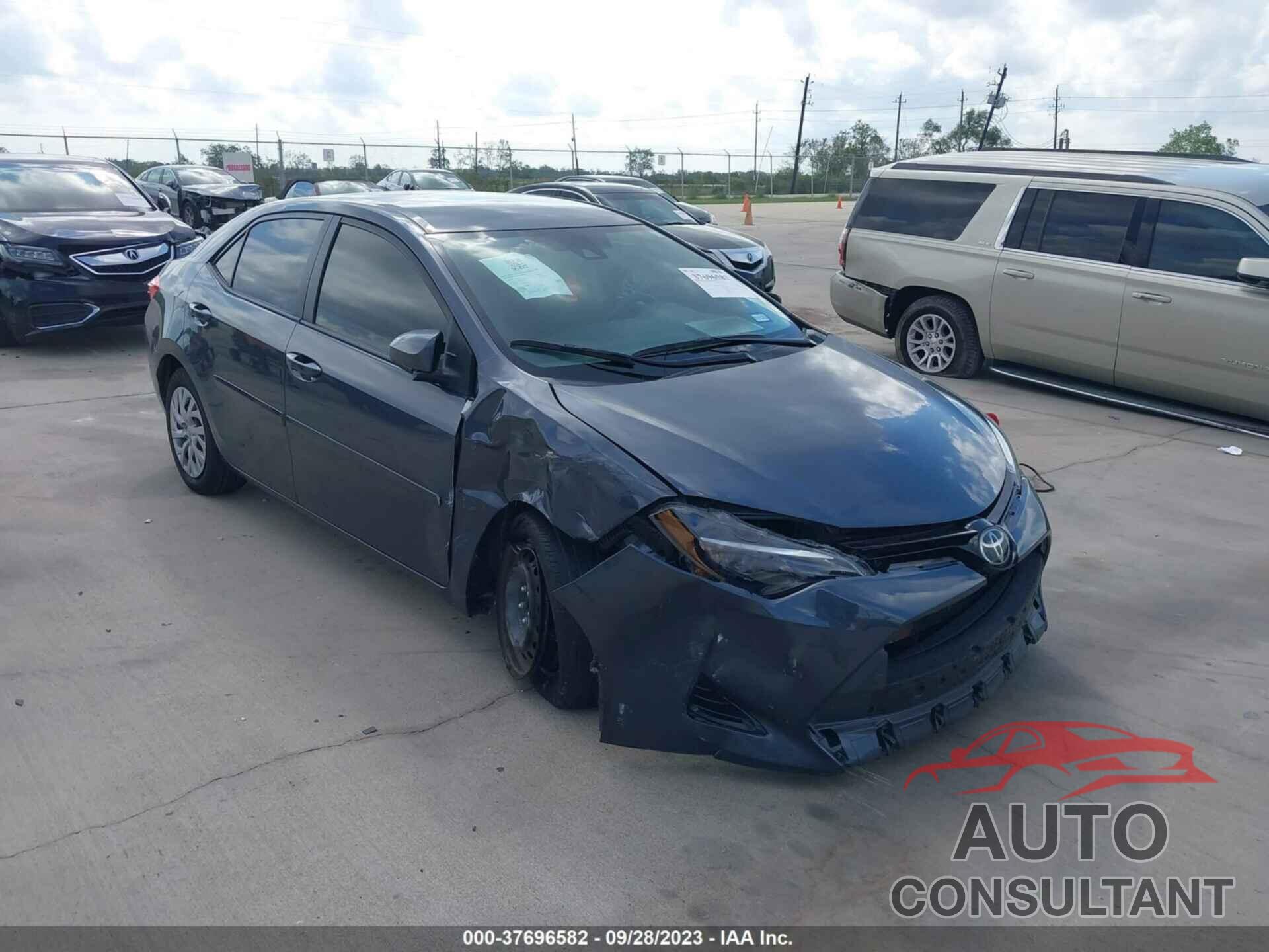 TOYOTA COROLLA 2017 - 5YFBURHE9HP577886
