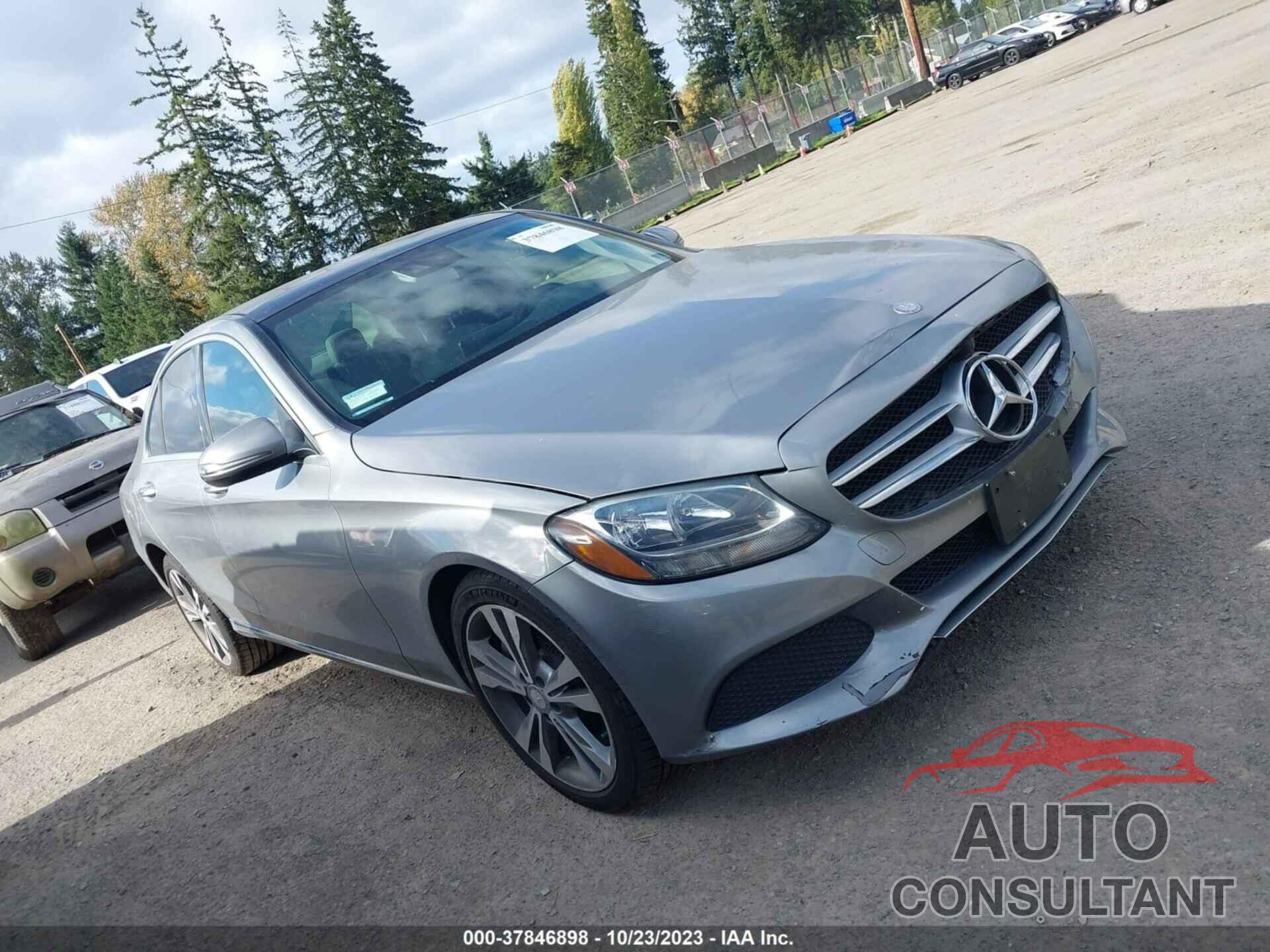 MERCEDES-BENZ C-CLASS 2016 - 55SWF4JB9GU145872