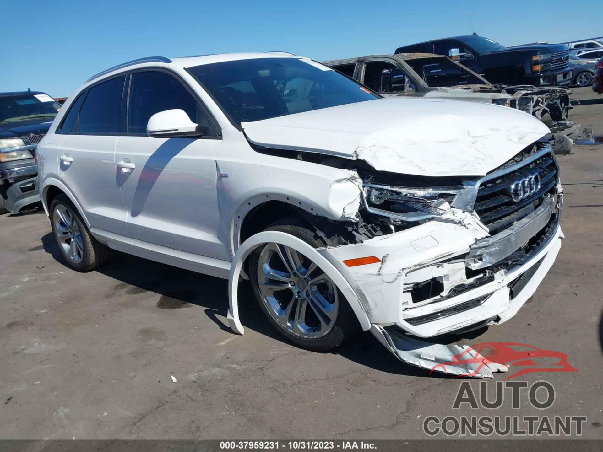 AUDI Q3 2018 - WA1BCCFS8JR022362