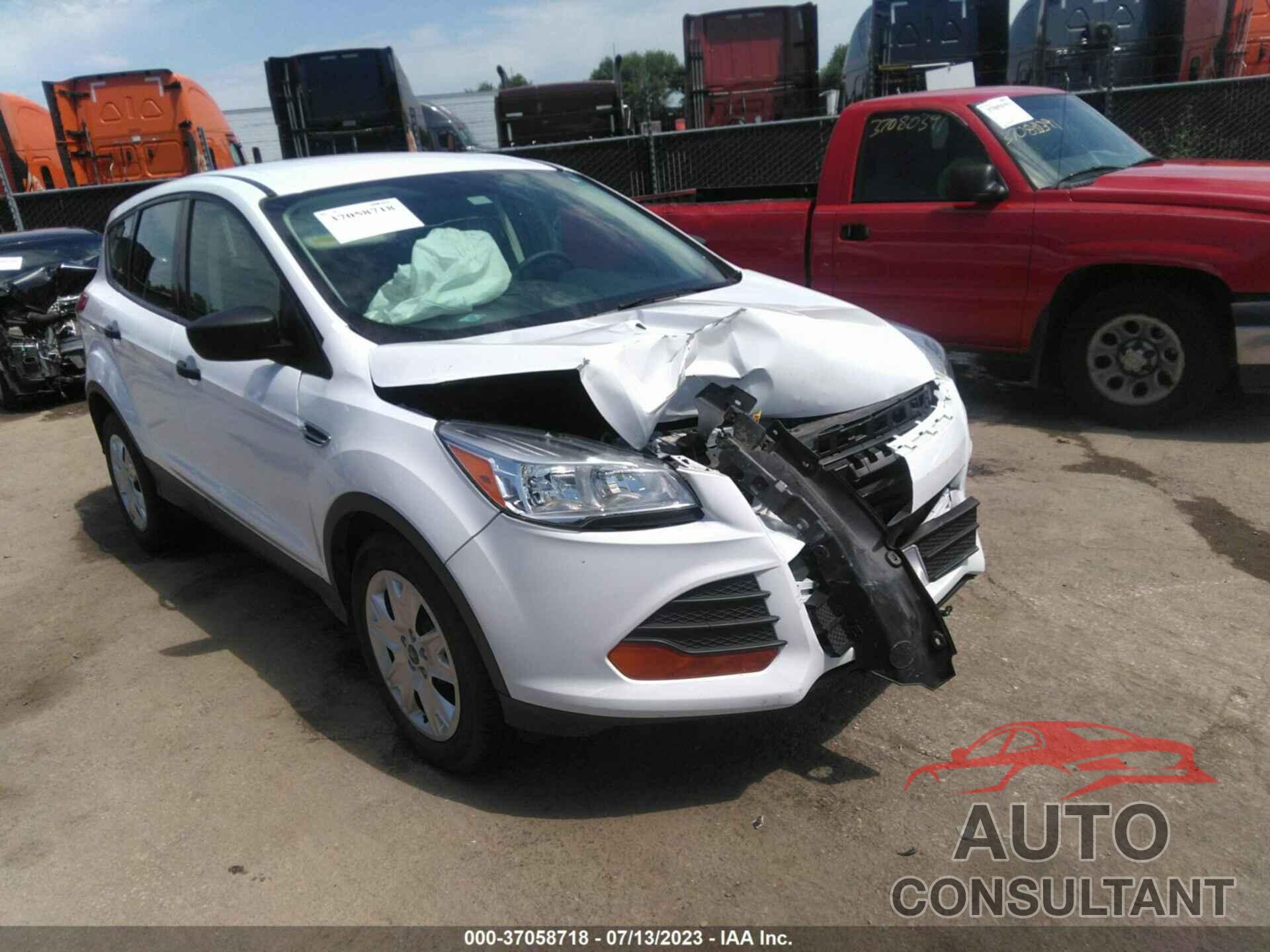 FORD ESCAPE 2015 - 1FMCU0F75FUC42673