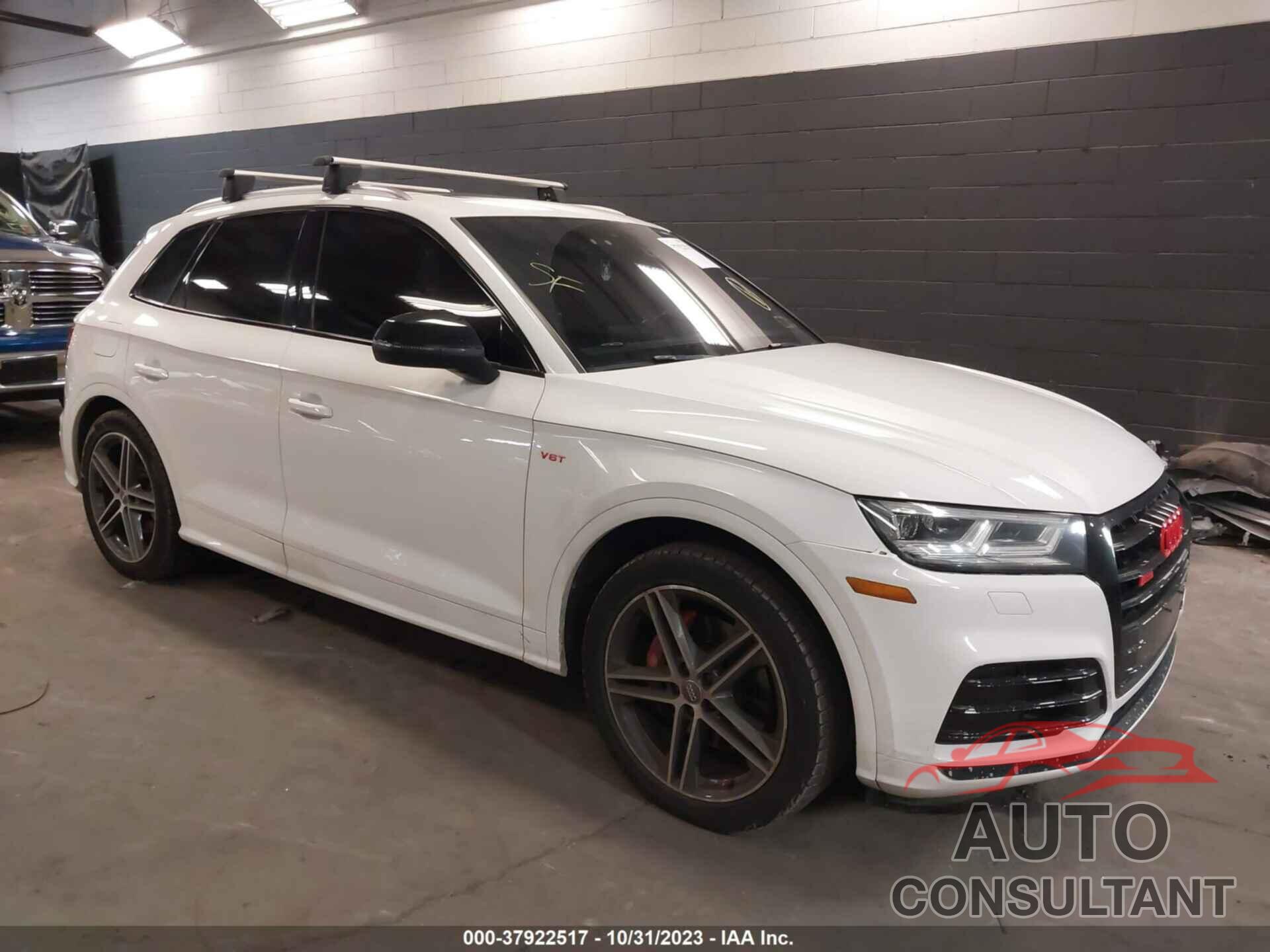 AUDI SQ5 2018 - WA1A4AFY6J2117075