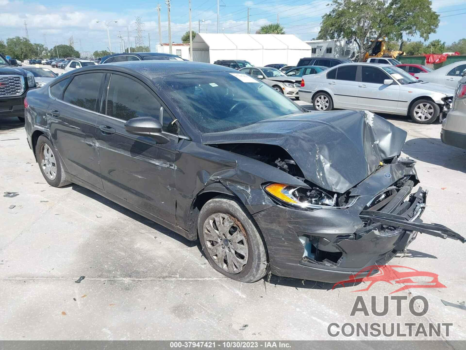 FORD FUSION 2019 - 3FA6P0G79KR284486