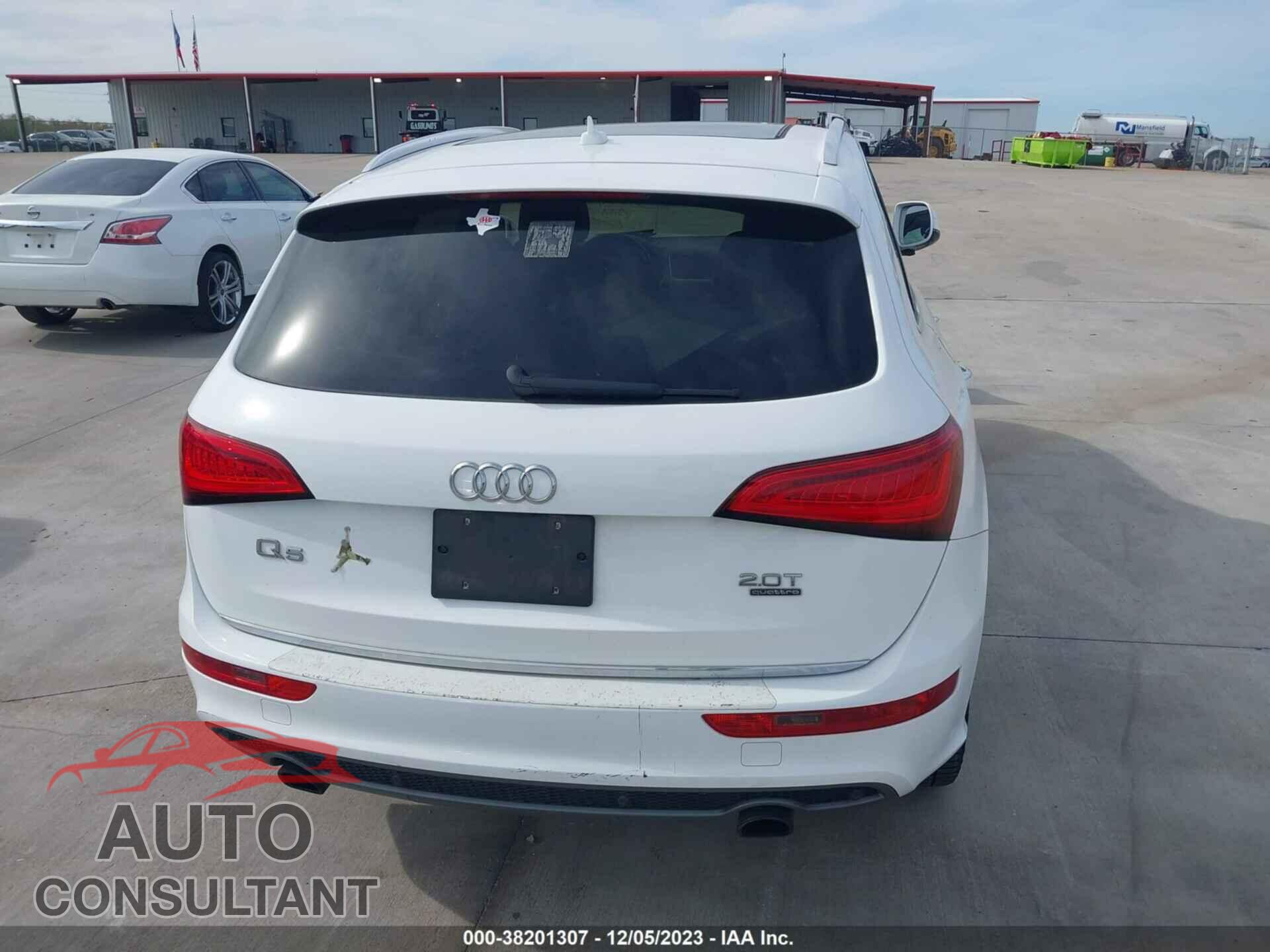 AUDI Q5 2017 - WA1M2AFP5HA040080