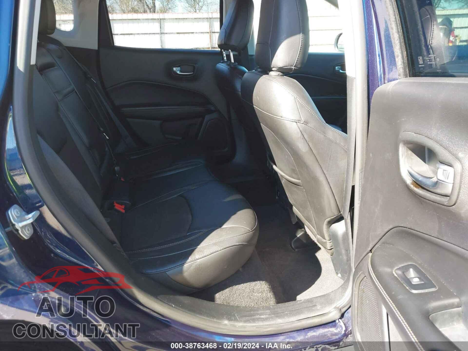JEEP COMPASS 2018 - 3C4NJDBB5JT262755