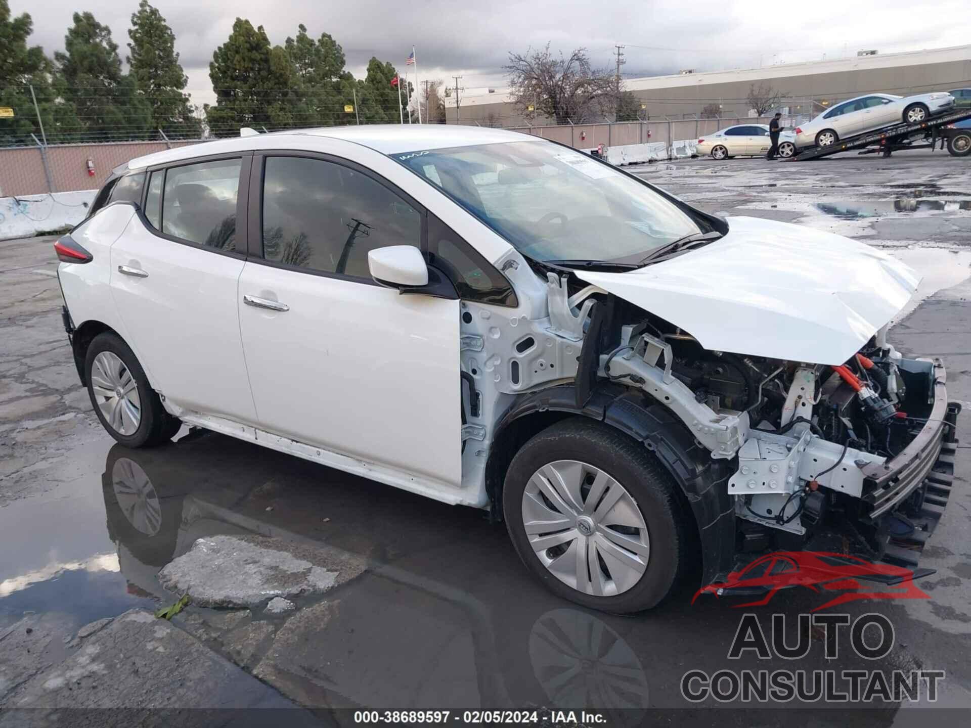 NISSAN LEAF 2023 - 1N4AZ1BV8PC560761