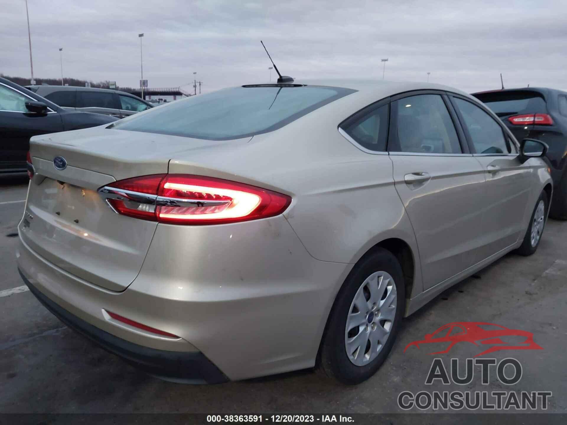 FORD FUSION 2019 - 3FA6P0G7XKR102424