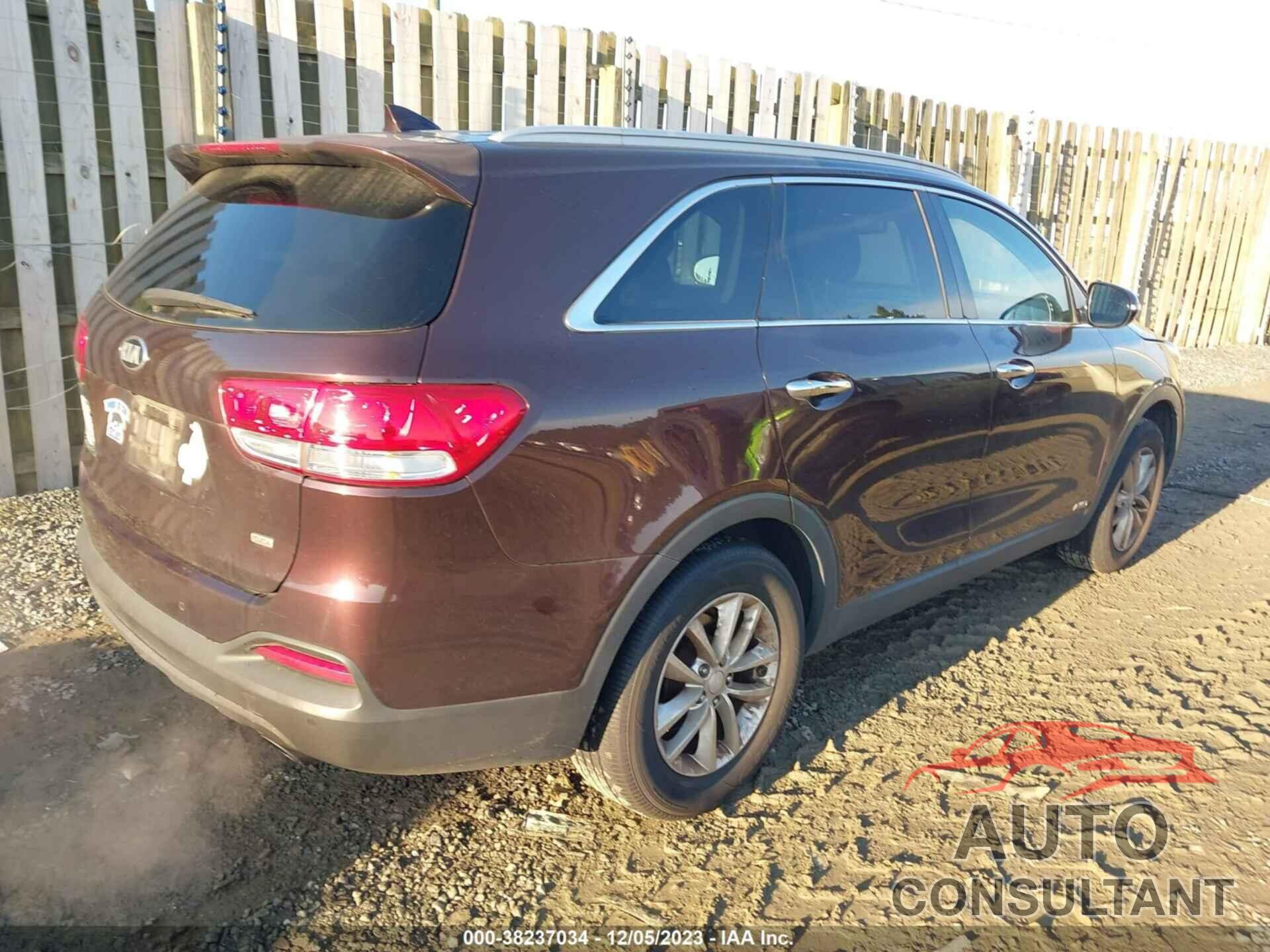 KIA SORENTO 2016 - 5XYPGDA30GG070919