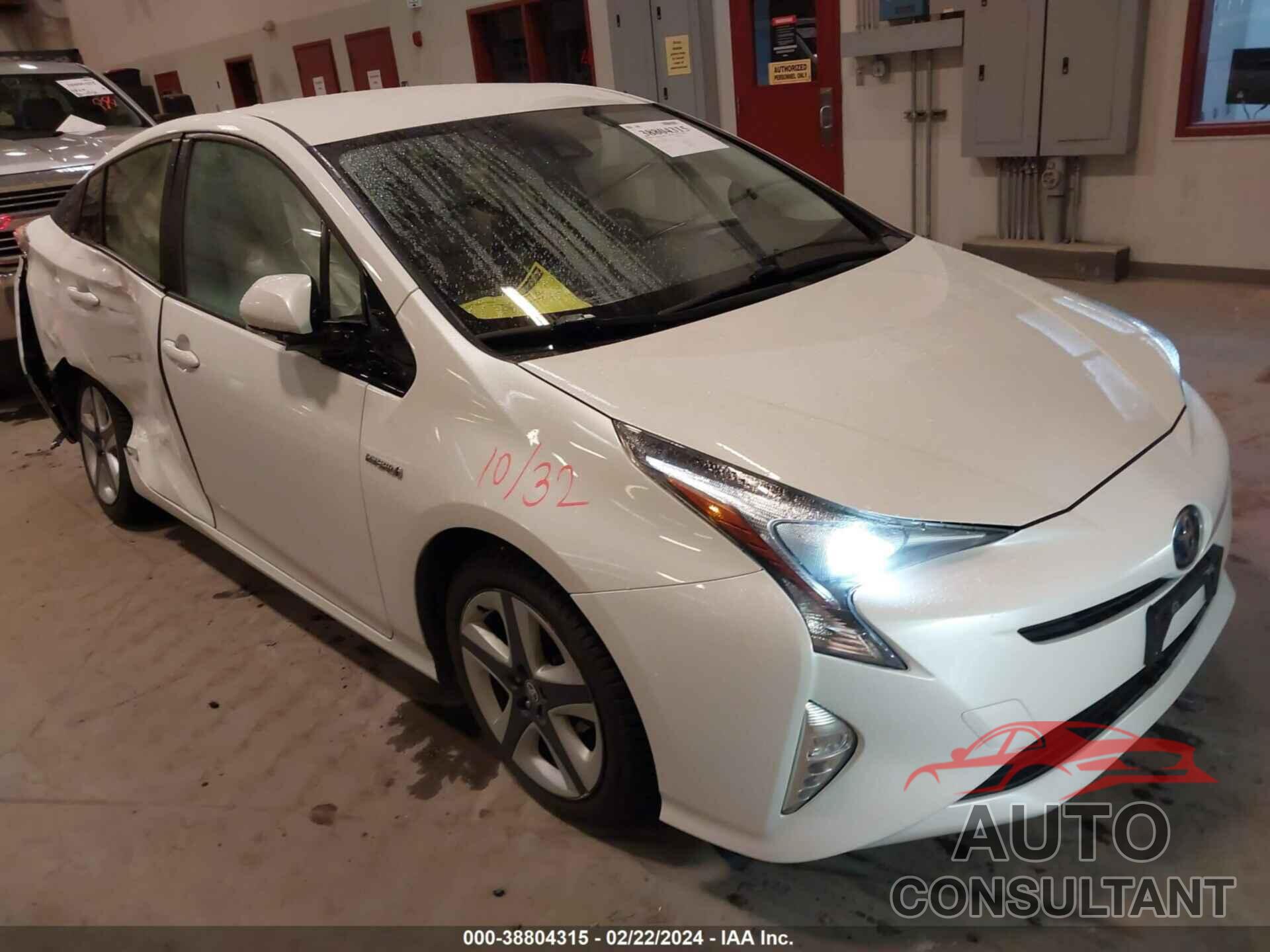 TOYOTA PRIUS 2016 - JTDKARFU6G3008875