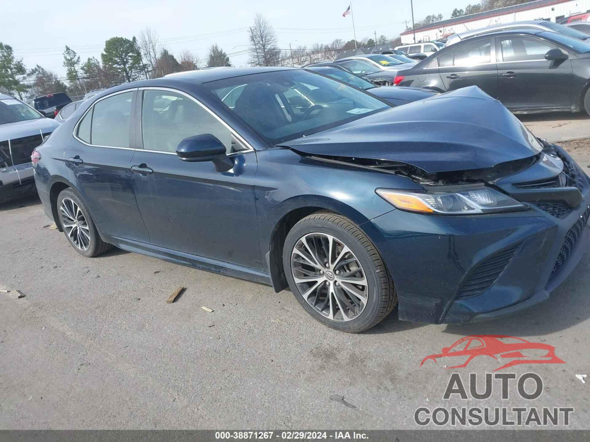 TOYOTA CAMRY 2018 - JTNB11HK9J3022737