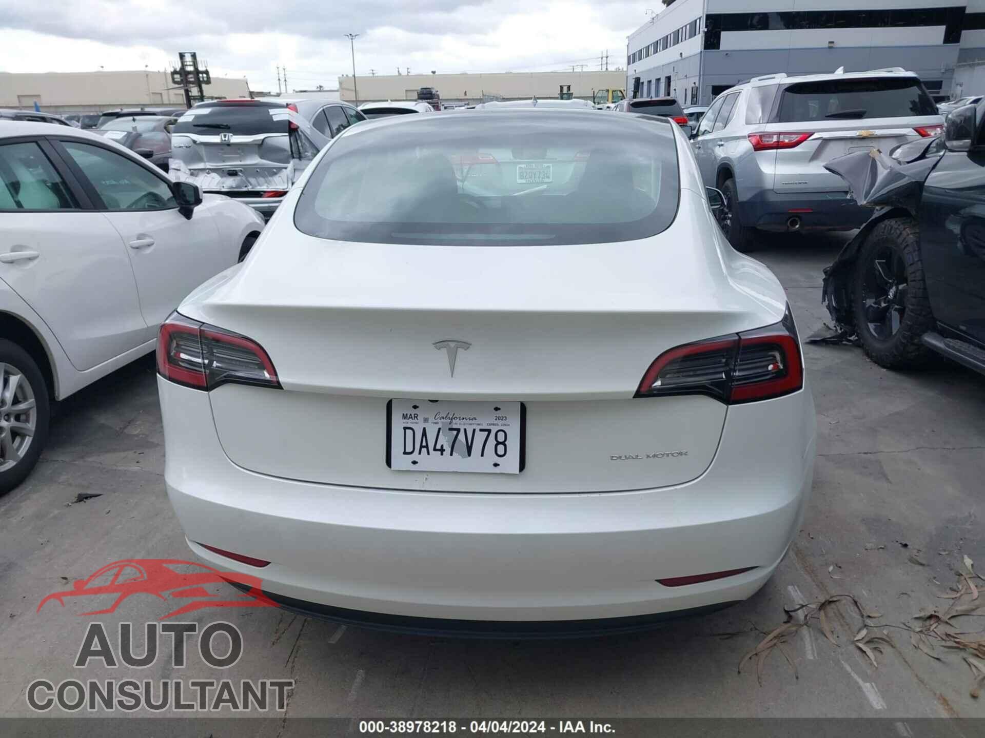TESLA MODEL 3 2023 - 5YJ3E1EB8PF706613