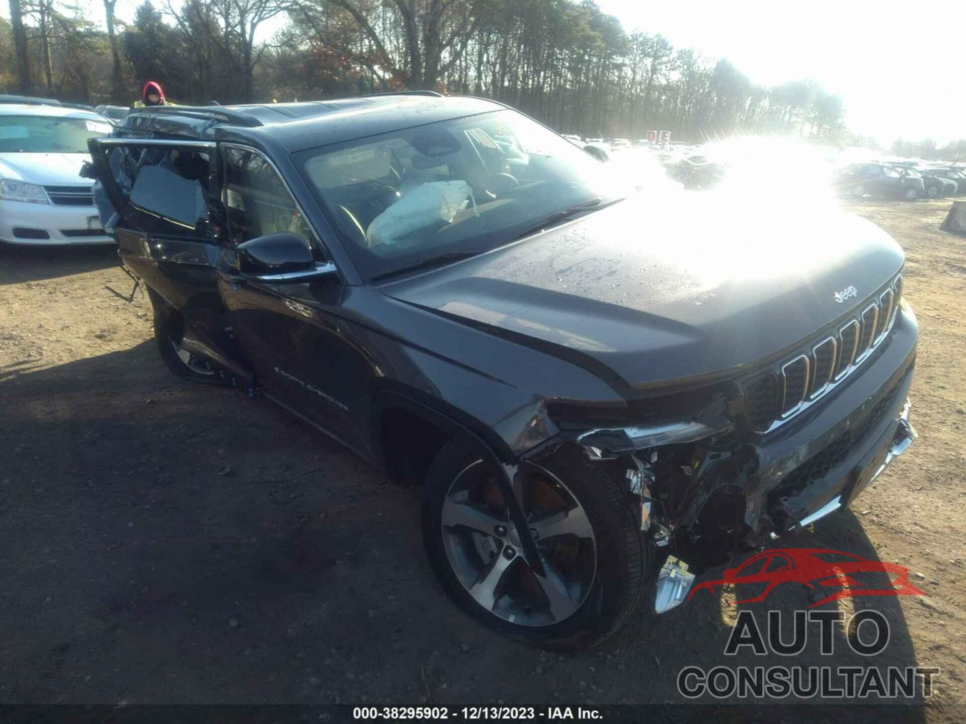 JEEP GRAND CHEROKEE 2023 - 1C4RJKBG4P8109633