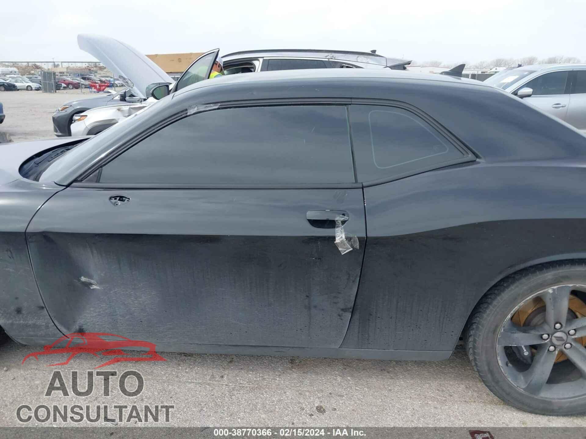 DODGE CHALLENGER 2018 - 2C3CDZFJ2JH165927