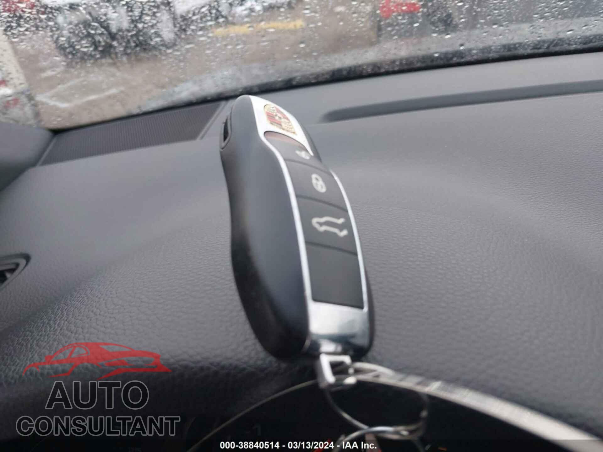 PORSCHE MACAN 2018 - WP1AA2A55JLB04909