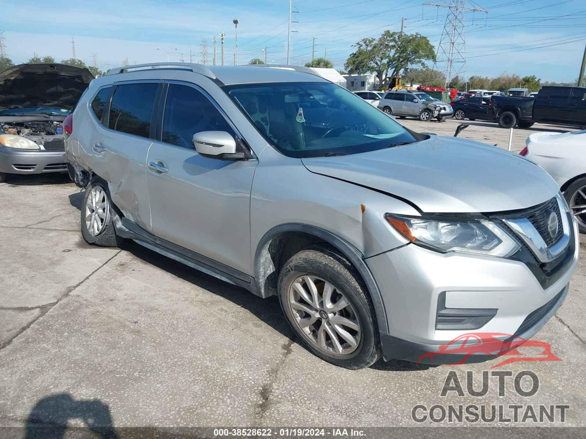 NISSAN ROGUE 2018 - JN8AT2MT5JW453223