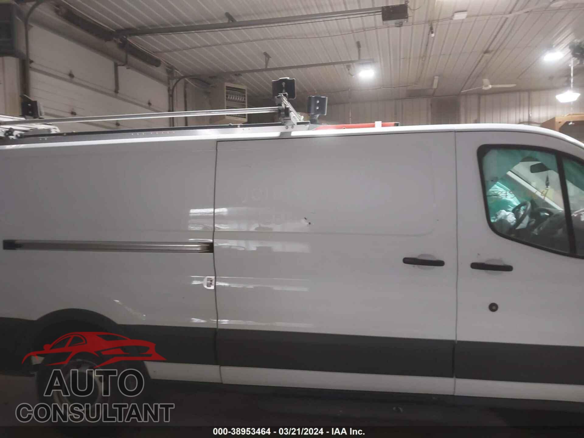 FORD TRANSIT-250 2018 - 1FTYR2YM5JKB09801