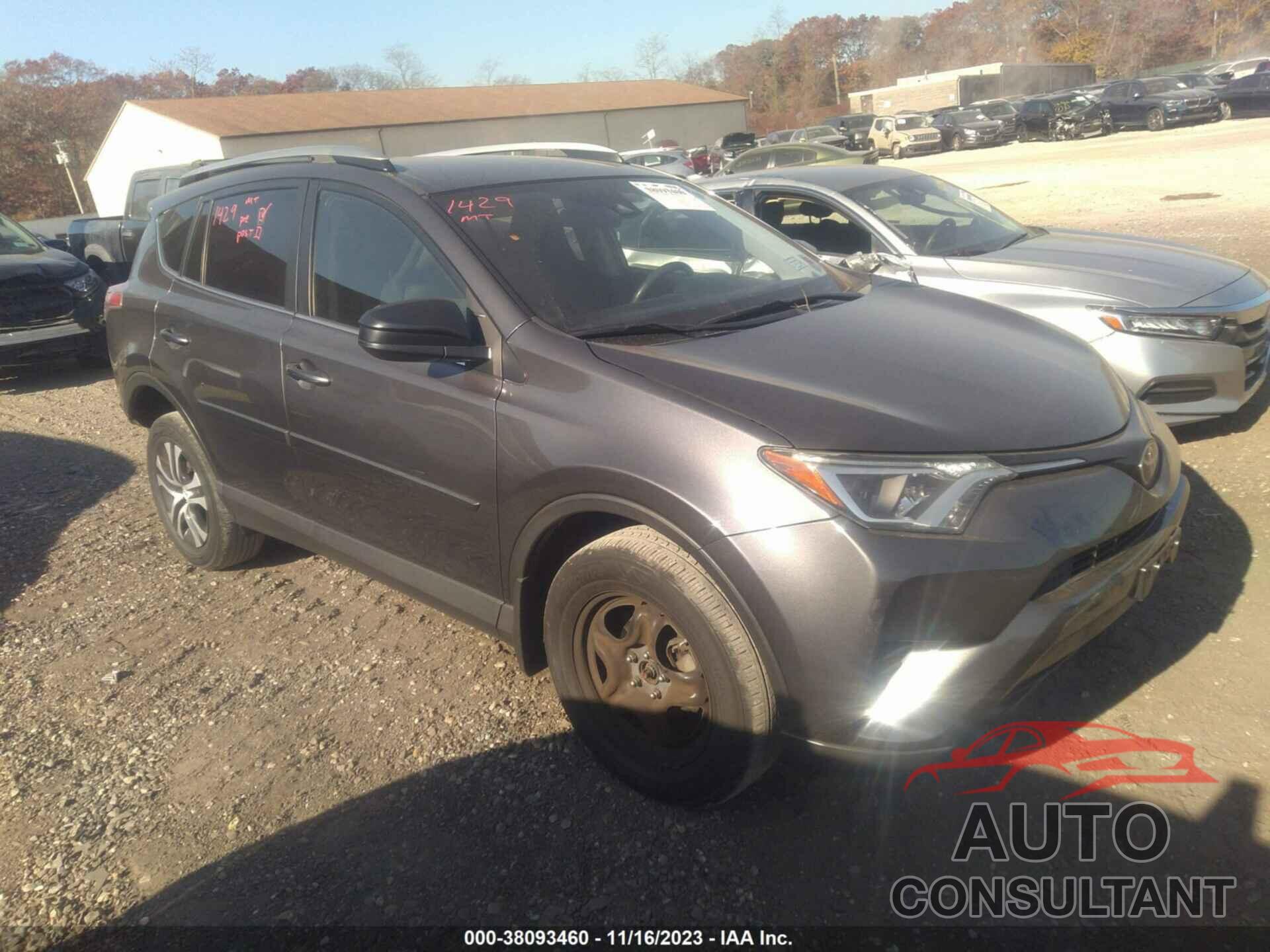 TOYOTA RAV4 2017 - JTMBFREV9HJ129666