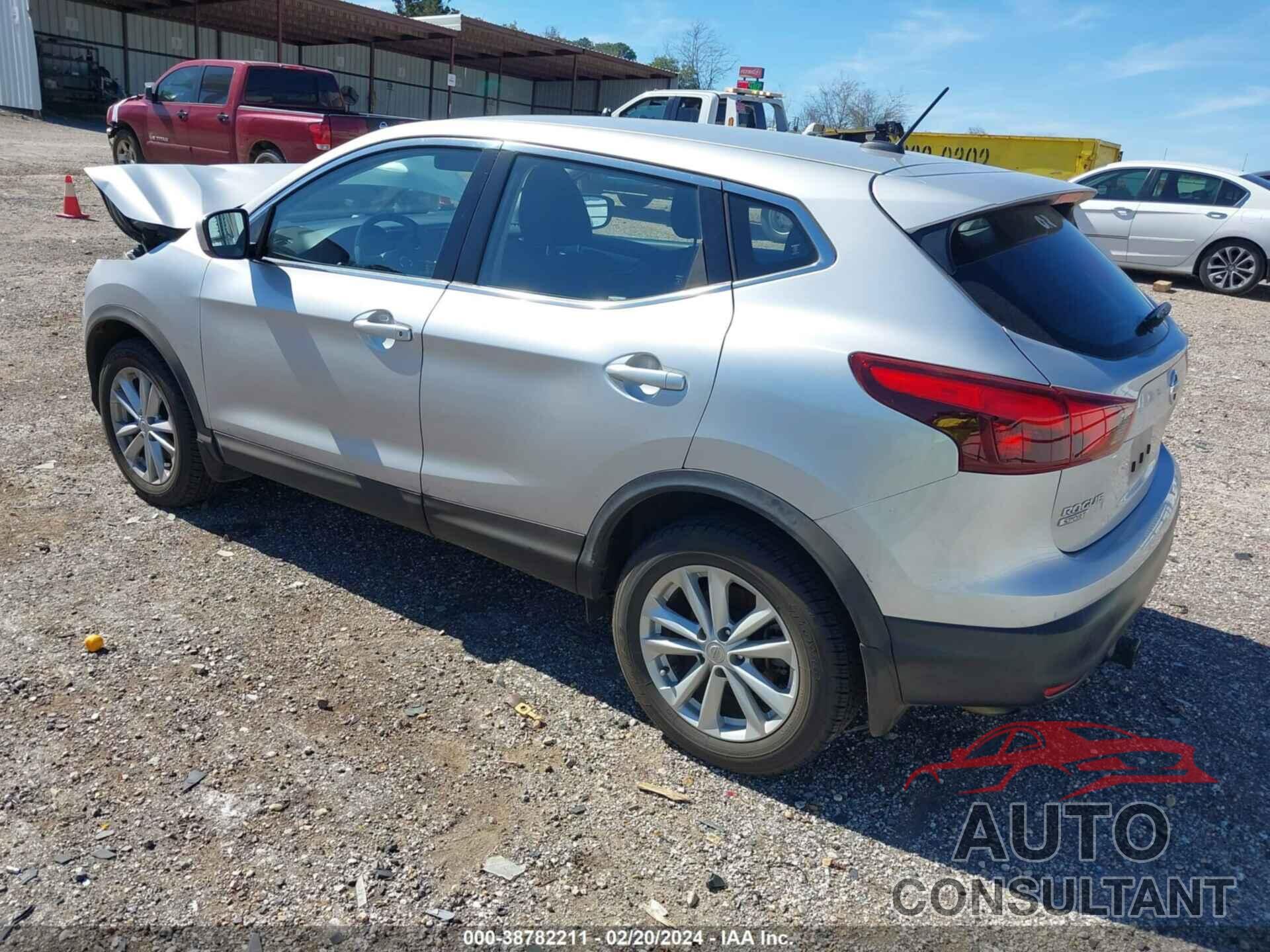 NISSAN ROGUE SPORT 2017 - JN1BJ1CR5HW115758