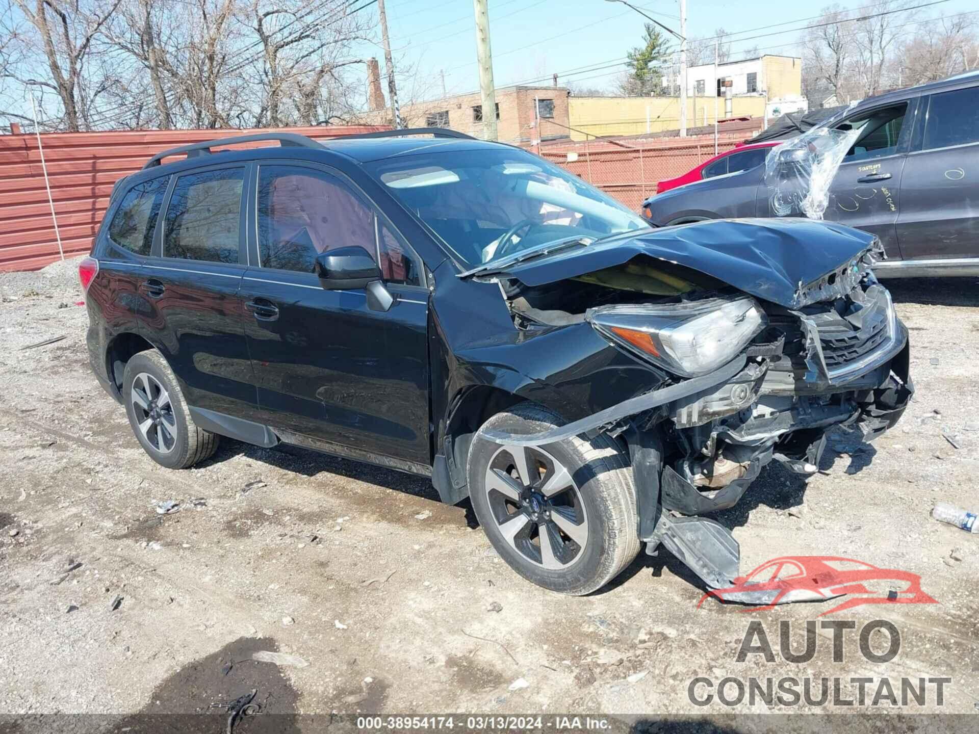 SUBARU FORESTER 2018 - JF2SJAEC8JH508669