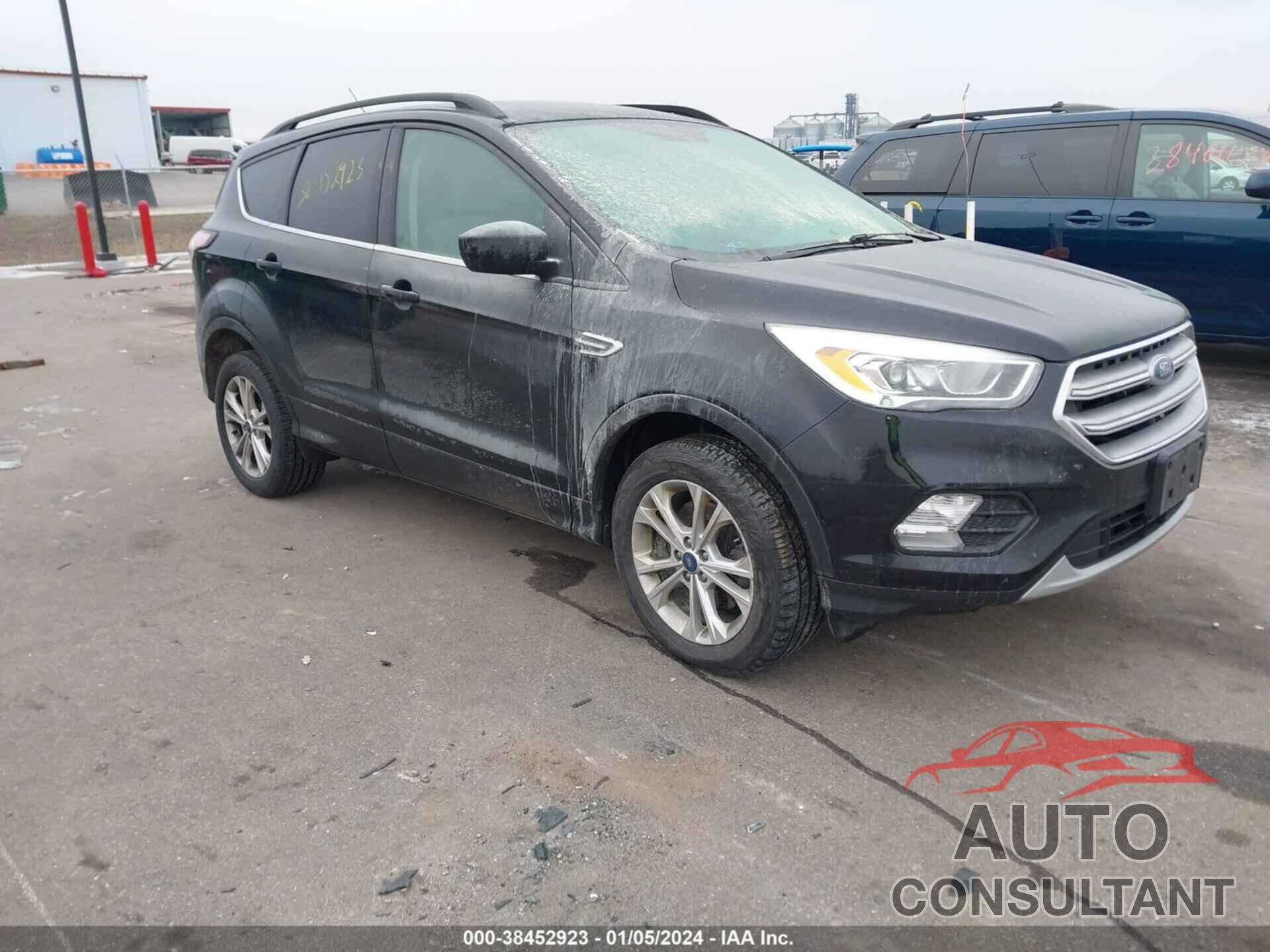 FORD ESCAPE 2017 - 1FMCU9GD4HUC90418