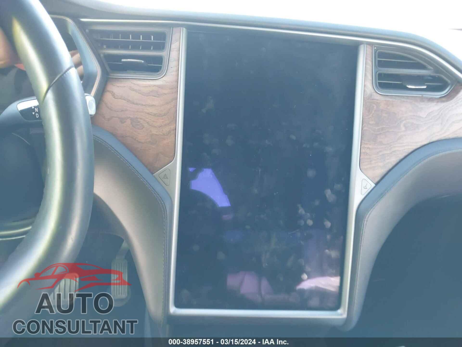 TESLA MODEL X 2020 - 5YJXCBE21LF234391