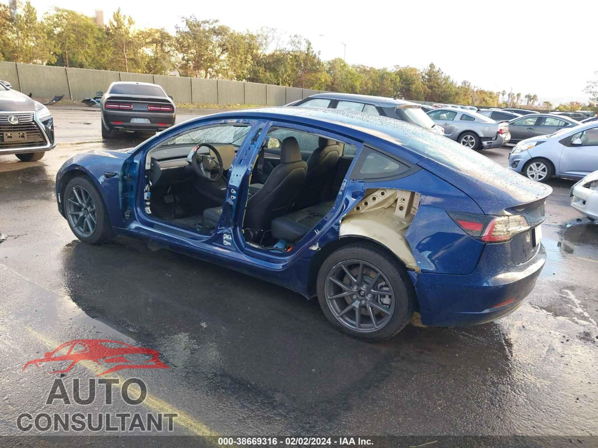 TESLA MODEL 3 2023 - 5YJ3E1EAXPF481506