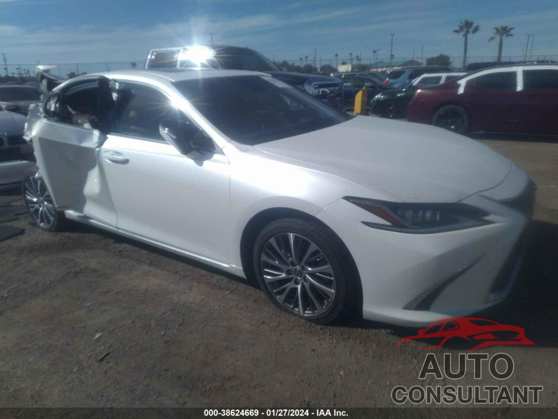 LEXUS ES 2019 - JTHB21B16K2036439