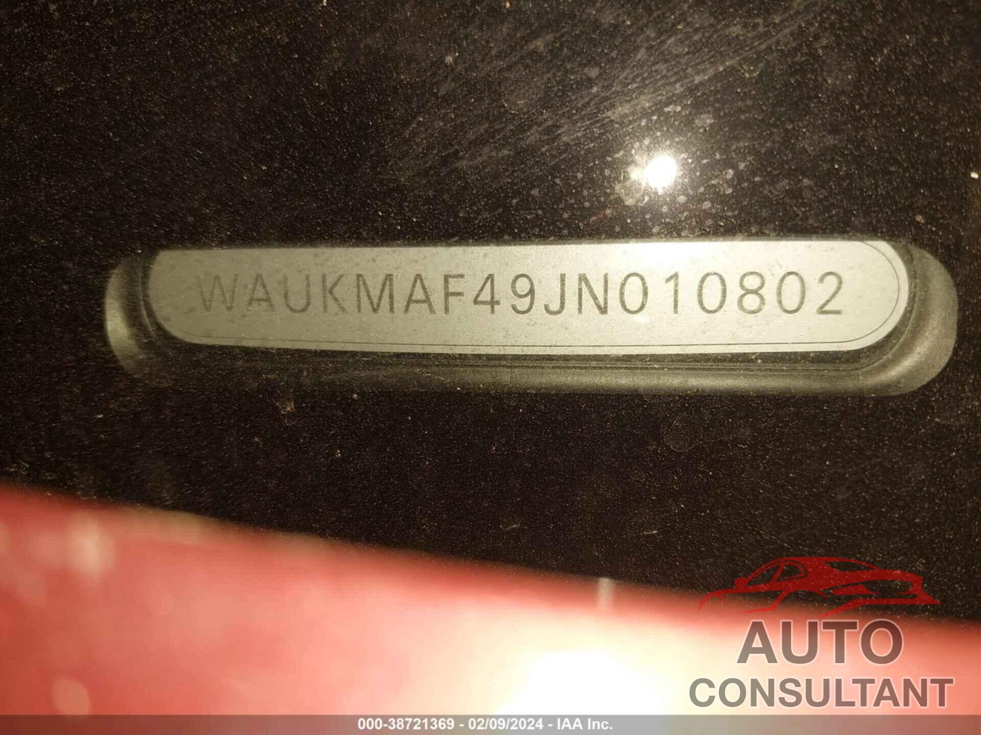 AUDI A4 2018 - WAUKMAF49JN010802