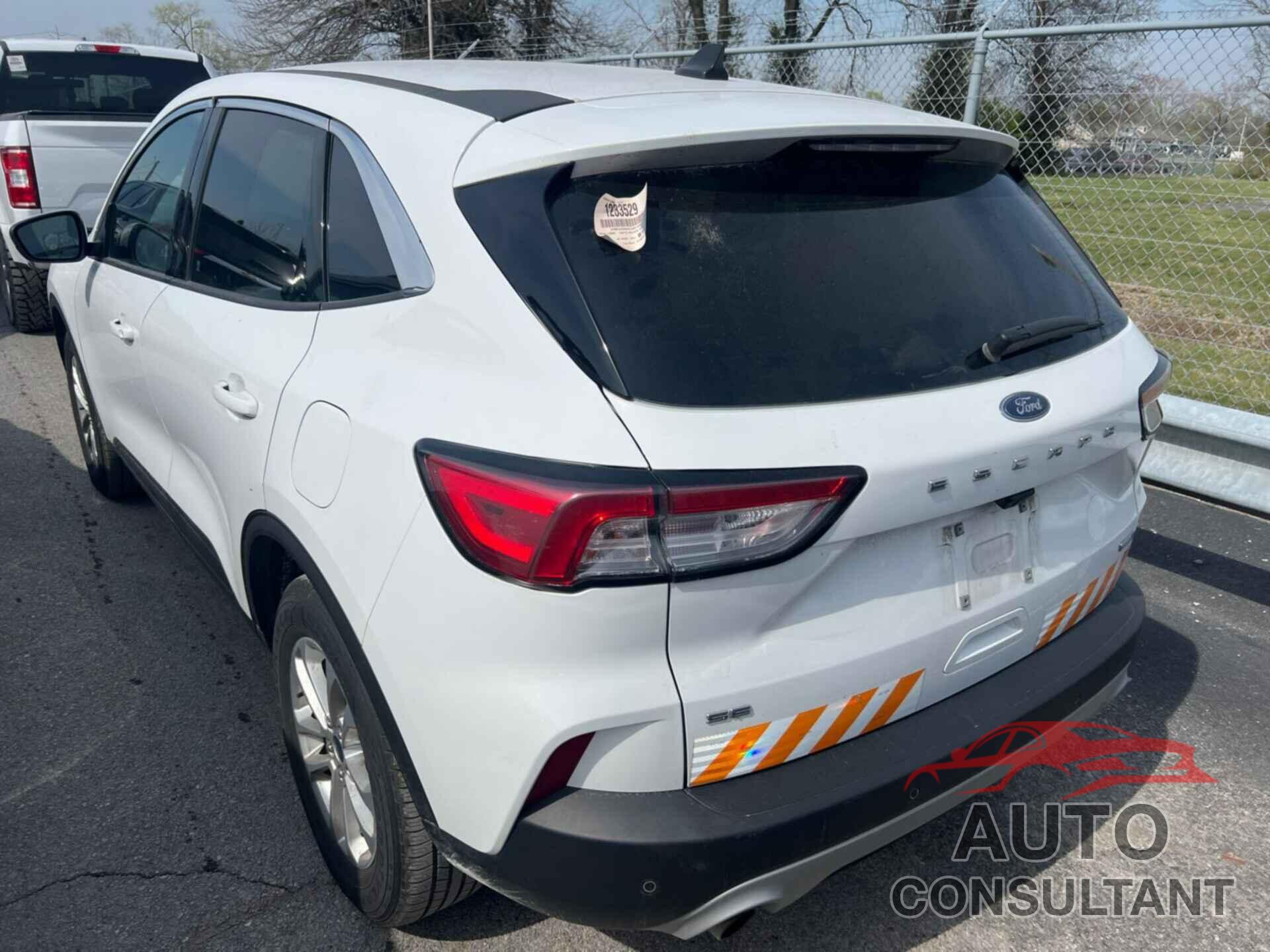 FORD ESCAPE 2020 - 1FMCU9G64LUB14902