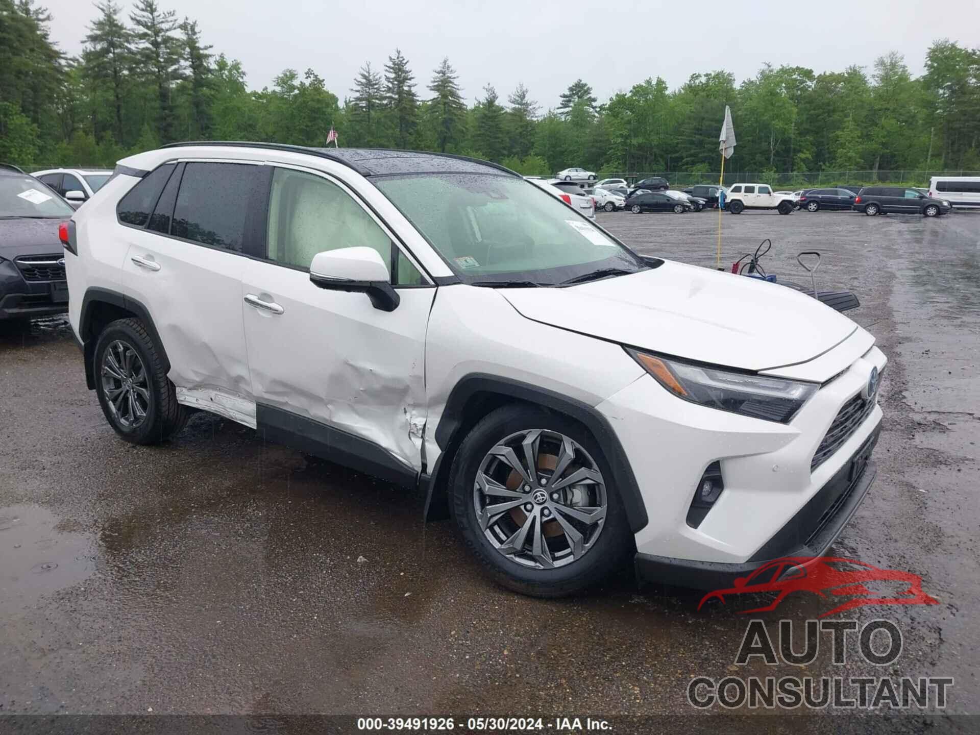 TOYOTA RAV4 2022 - JTMD6RFV7ND060042