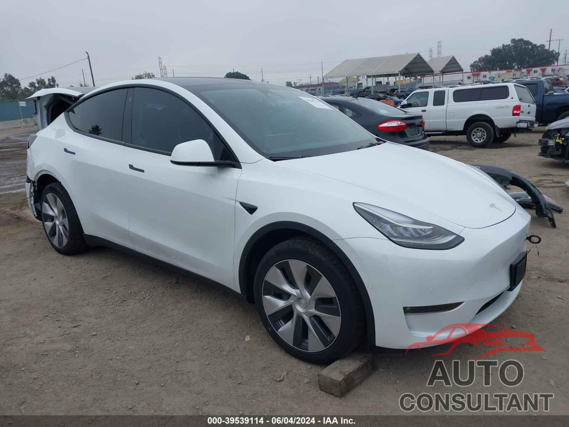 TESLA MODEL Y 2022 - 7SAYGDEE9NF510367