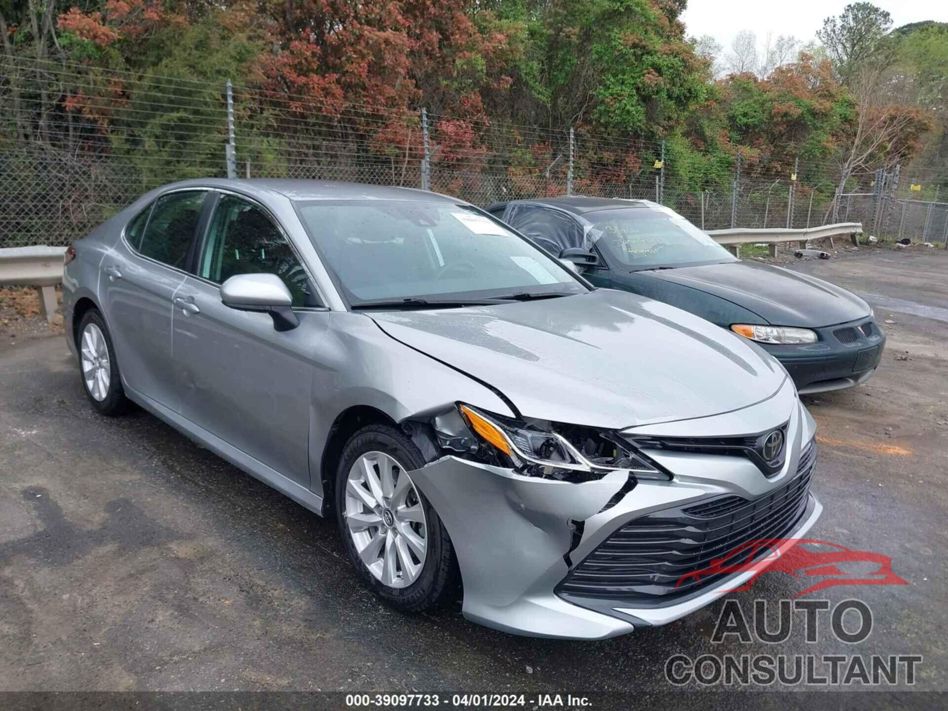 TOYOTA CAMRY 2019 - 4T1B11HK0KU695203