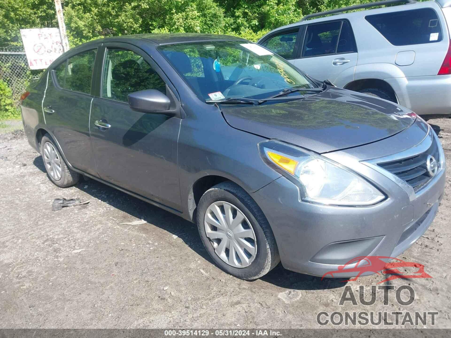 NISSAN VERSA 2018 - 3N1CN7AP5JL880154