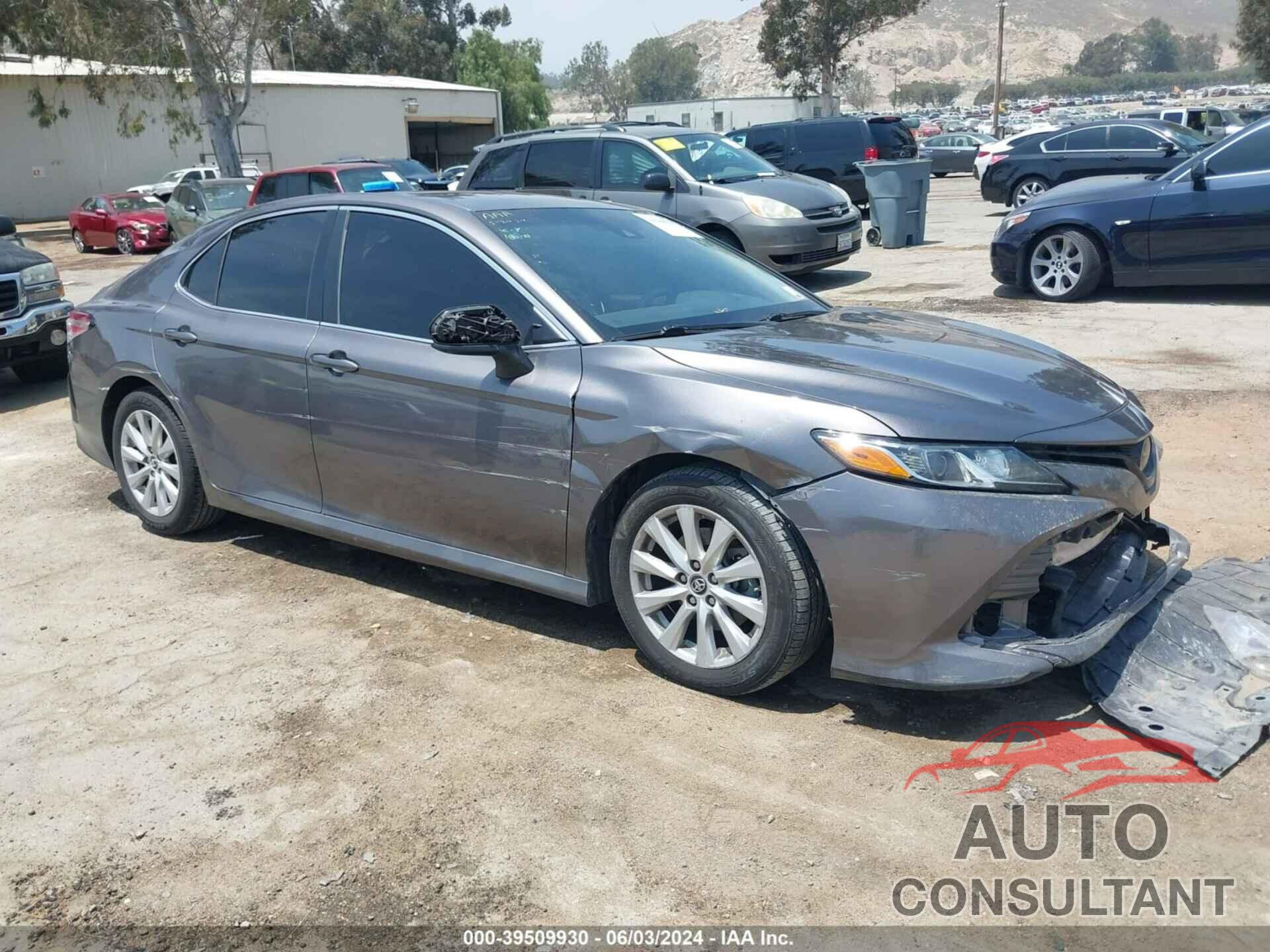 TOYOTA CAMRY 2019 - 4T1B11HK1KU230851