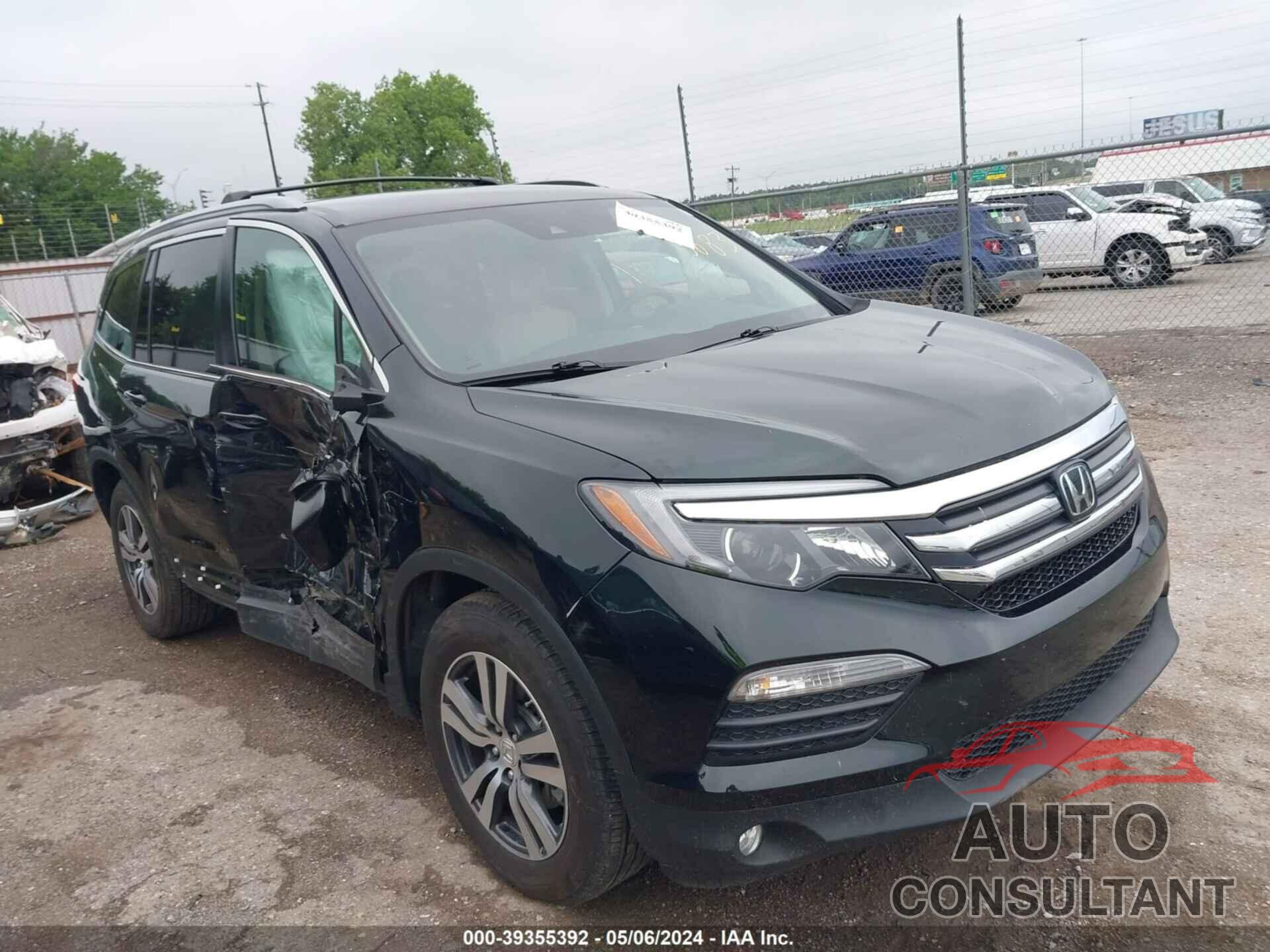 HONDA PILOT 2017 - 5FNYF6H45HB015683