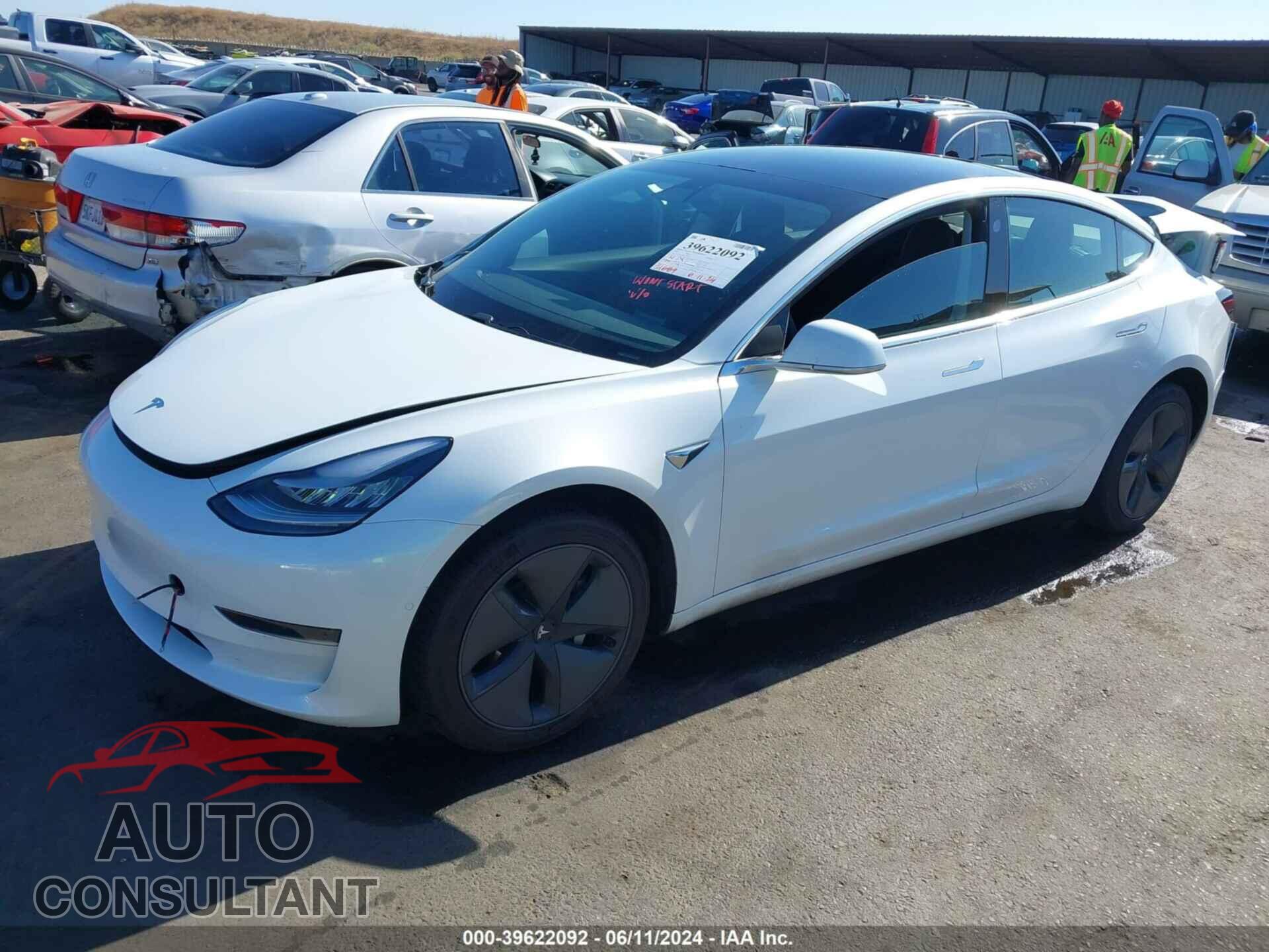 TESLA MODEL 3 2019 - 5YJ3E1EA1KF484450