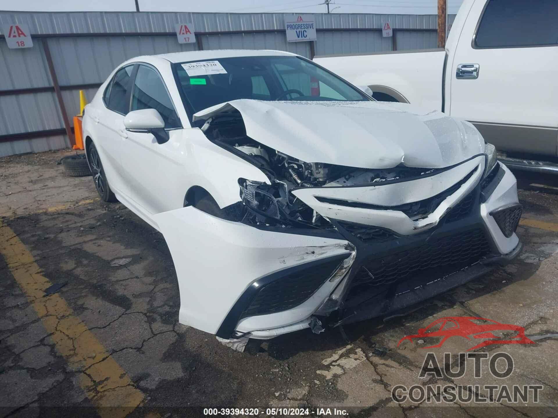 TOYOTA CAMRY 2023 - 4T1G11AK1PU115397