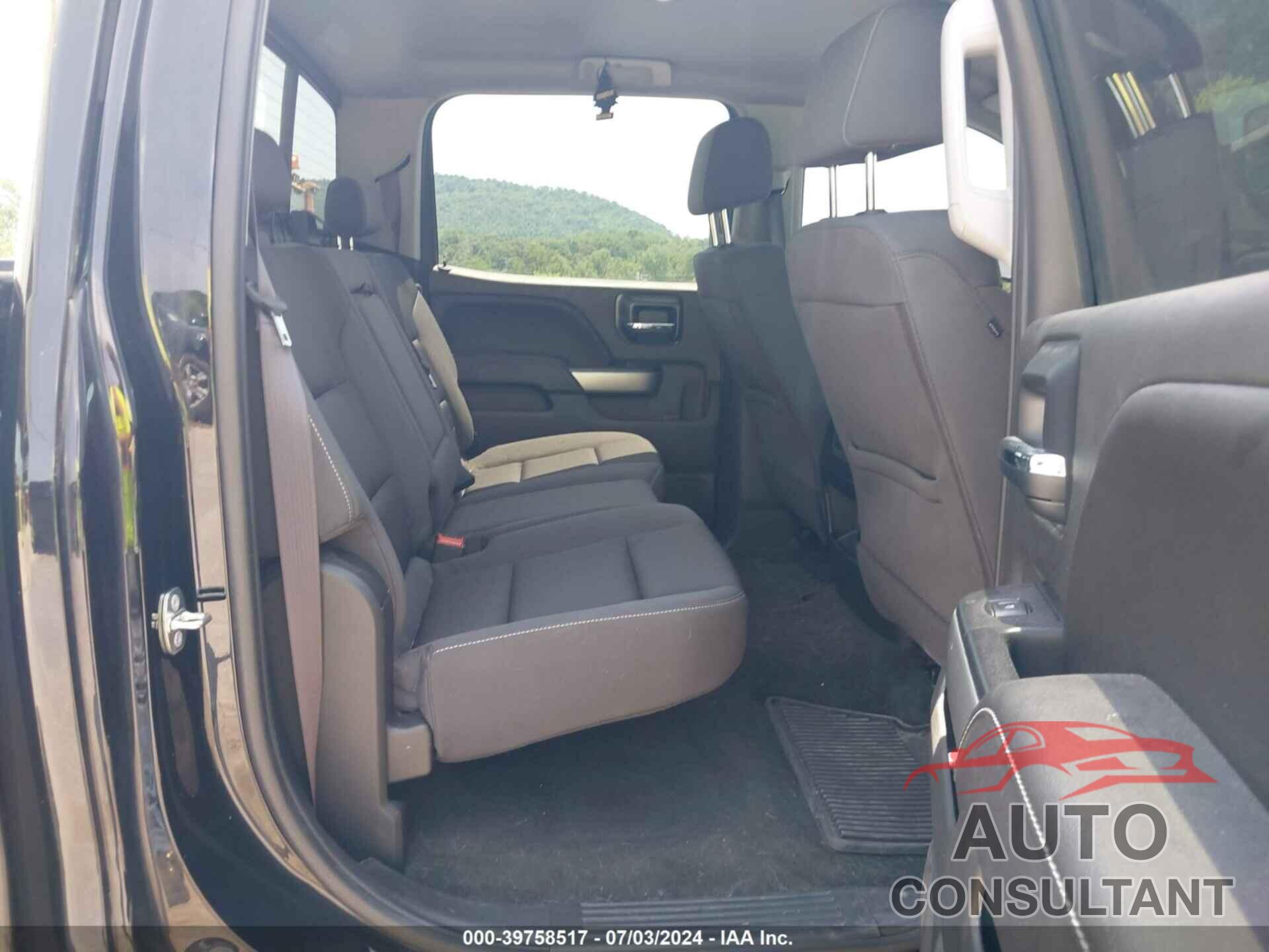 CHEVROLET SILVERADO 1500 2017 - 3GCUKREC2HG100868