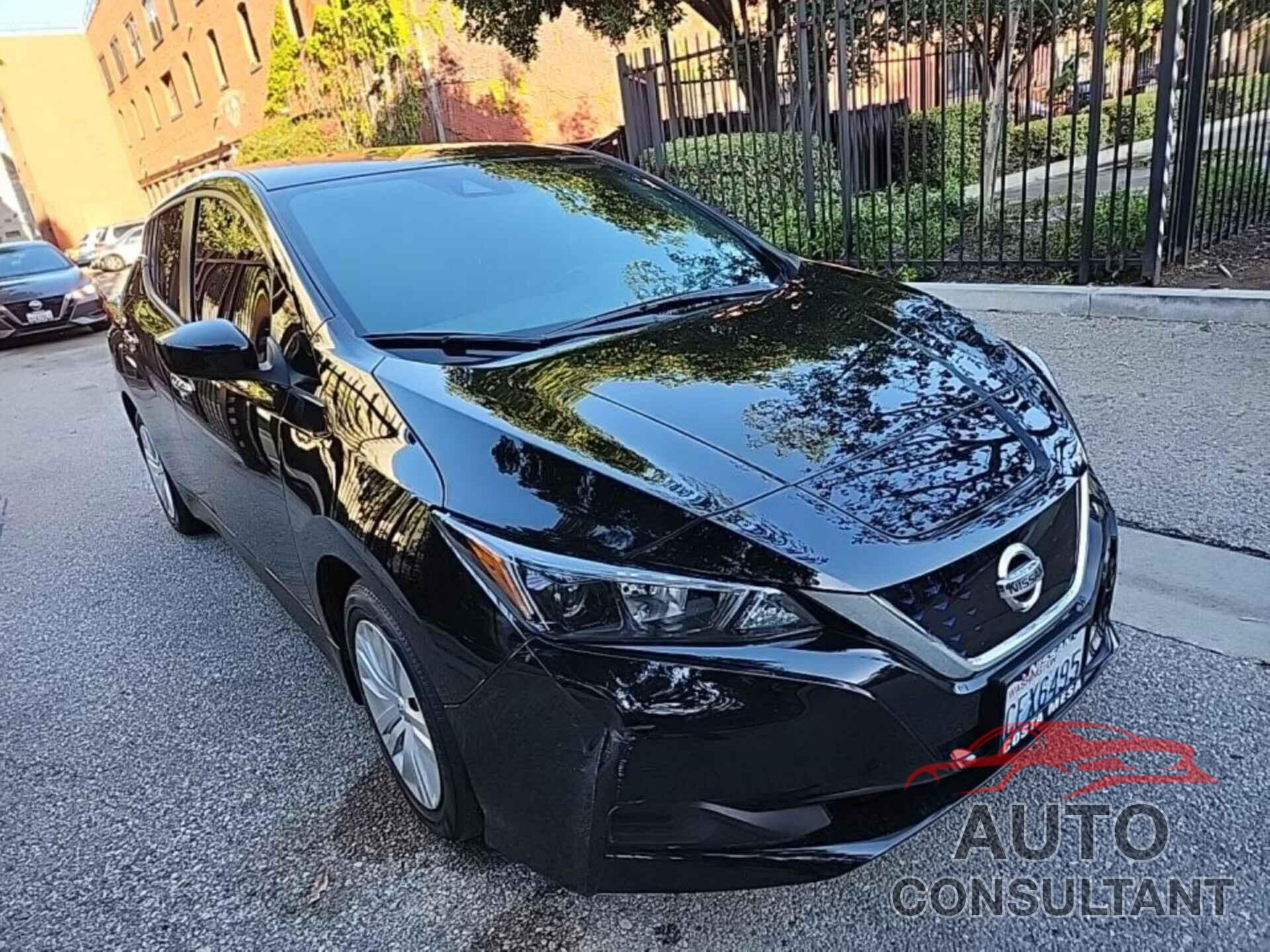 NISSAN LEAF 2022 - 1N4AZ1BV0NC560024