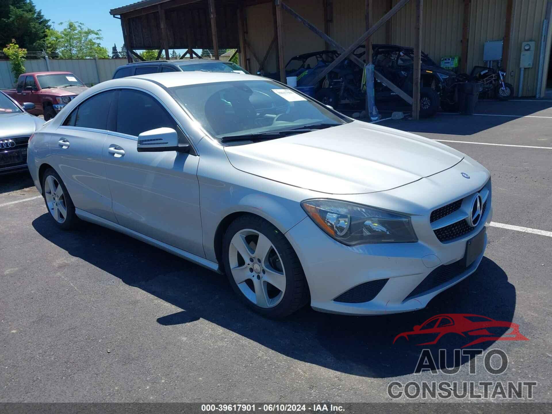 MERCEDES-BENZ CLA 250 2016 - WDDSJ4GB6GN350045