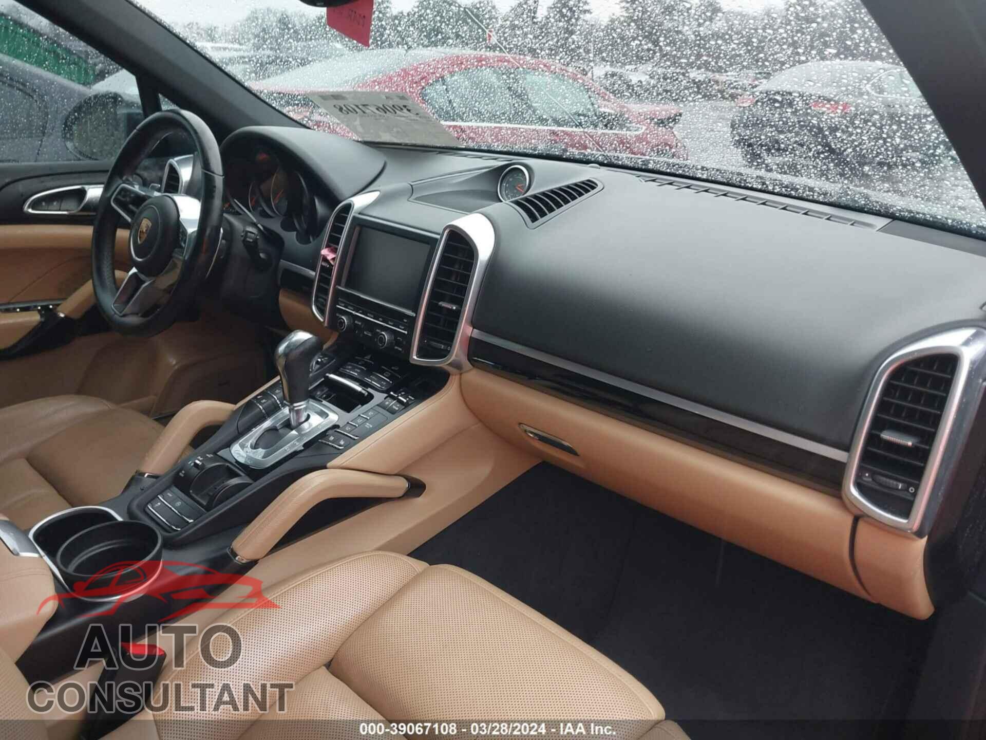 PORSCHE CAYENNE 2016 - WP1AB2A22GLA95839
