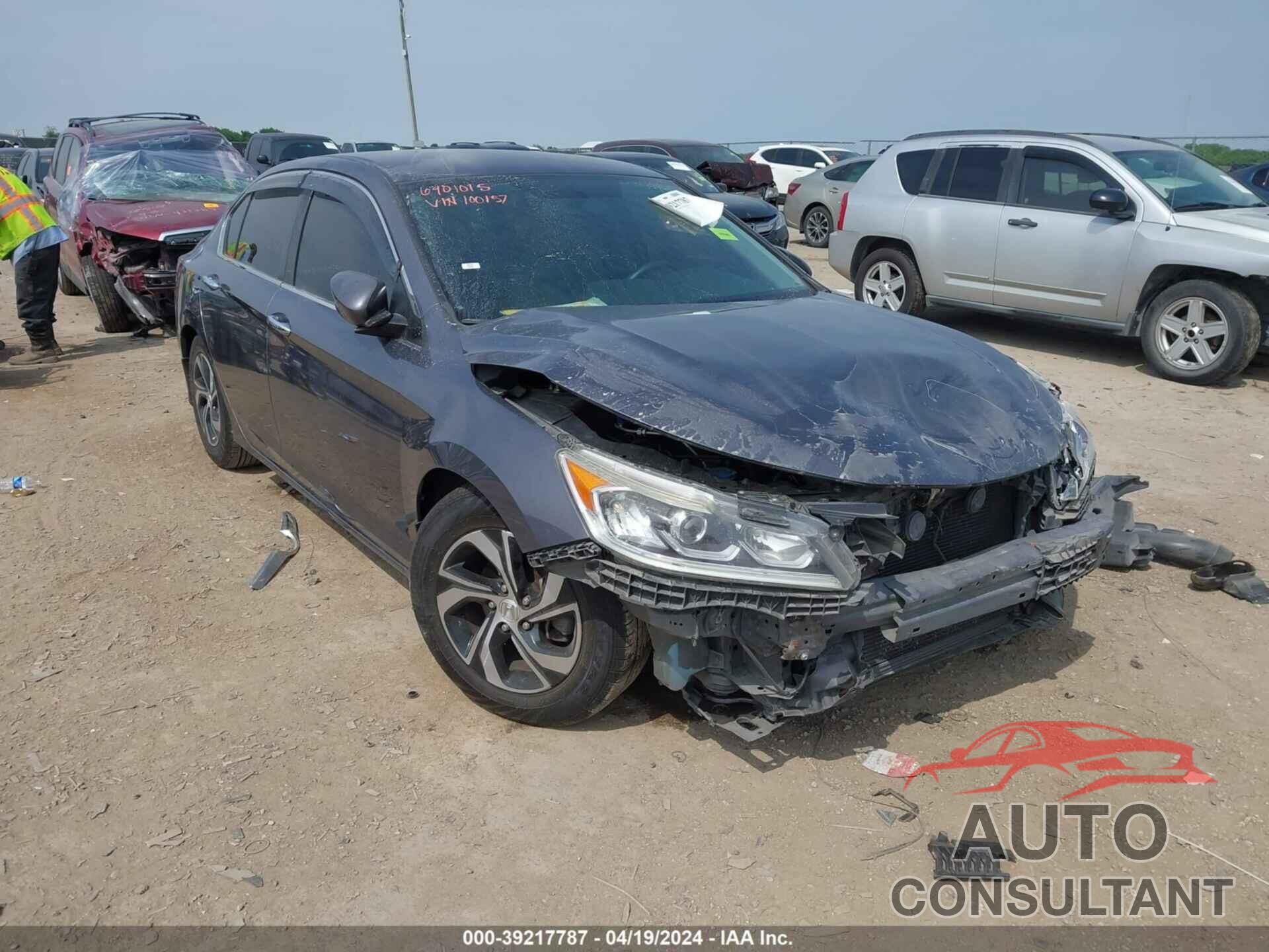 HONDA ACCORD 2016 - 1HGCR2F38GA100157