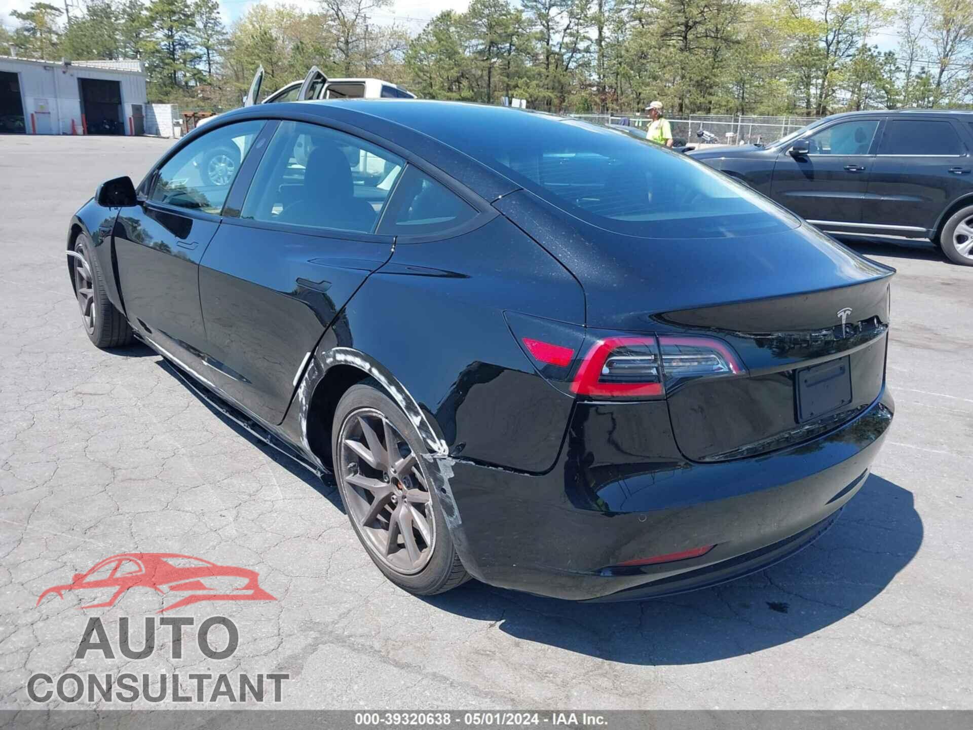 TESLA MODEL 3 2021 - 5YJ3E1EA4MF867835