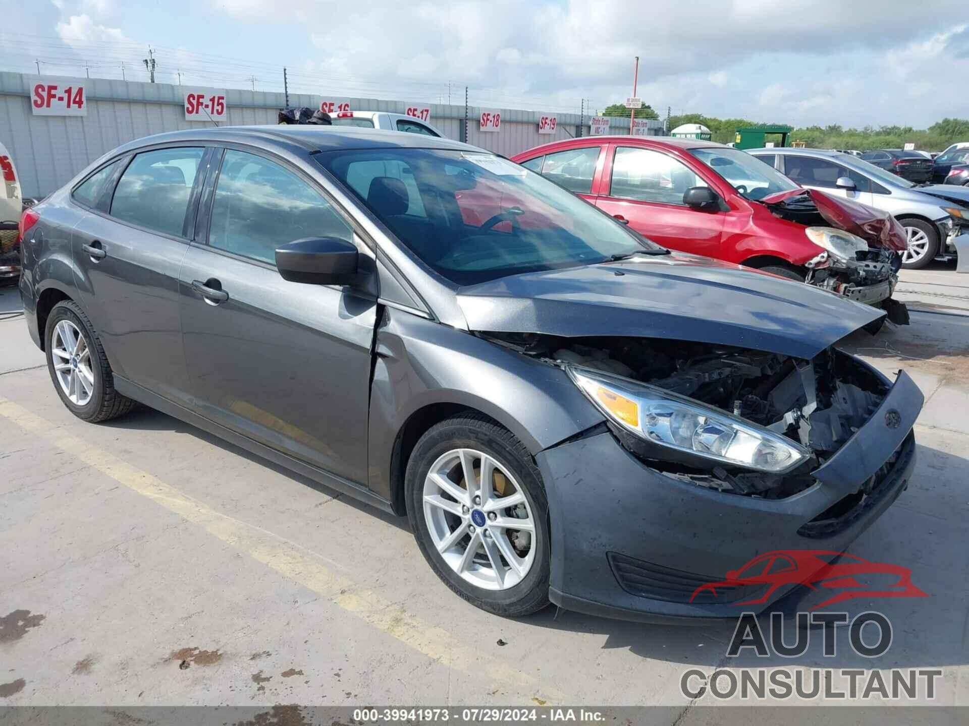 FORD FOCUS 2018 - 1FADP3FE5JL235324