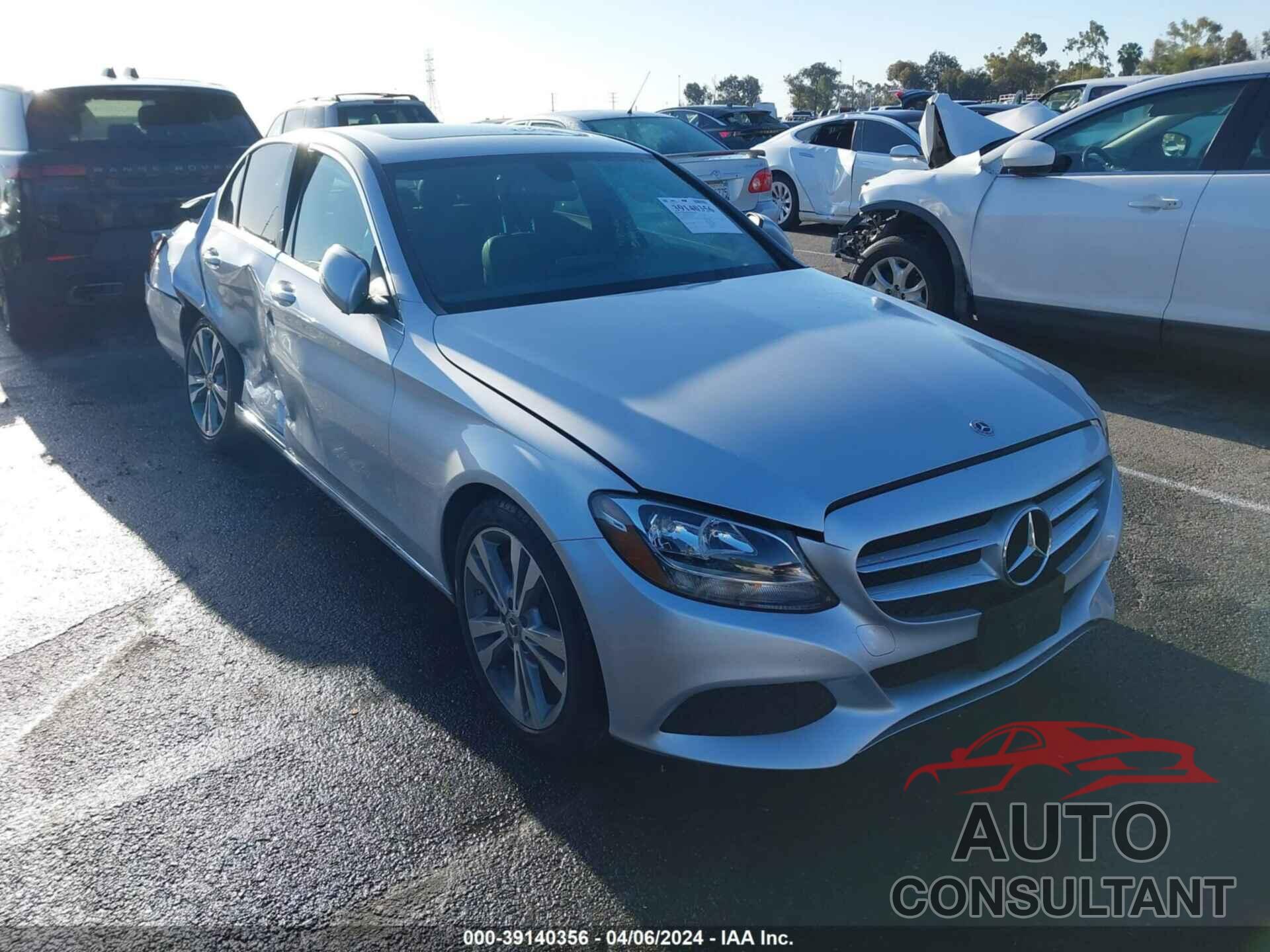 MERCEDES-BENZ C 300 2018 - 55SWF4JB3JU369143