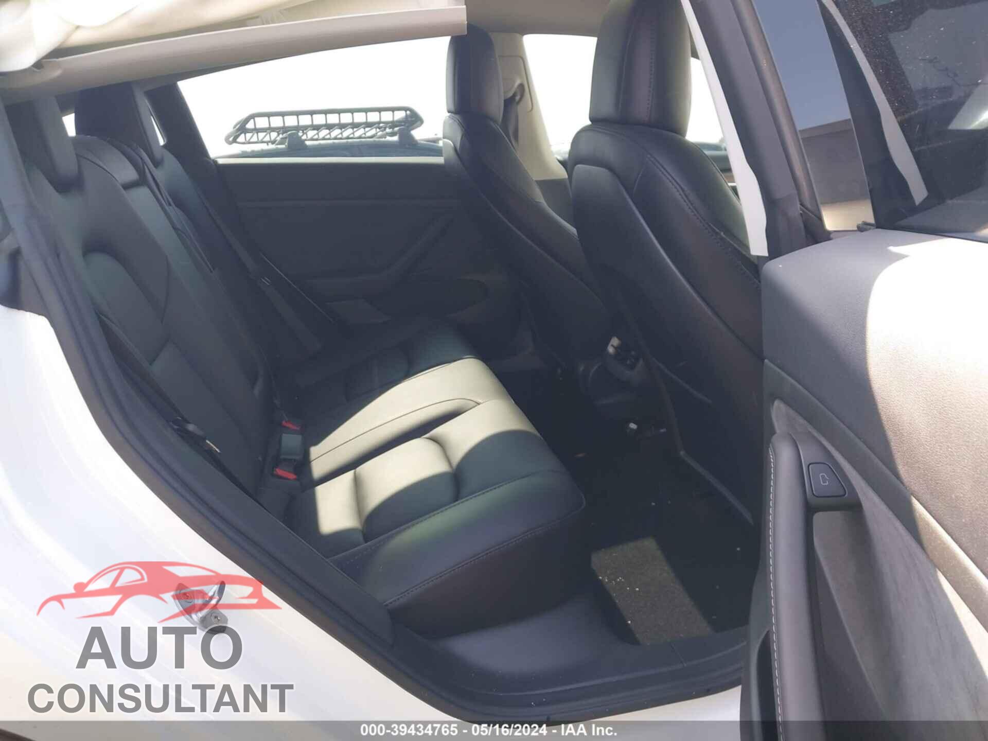 TESLA MODEL 3 2022 - 5YJ3E1EB4NF330716