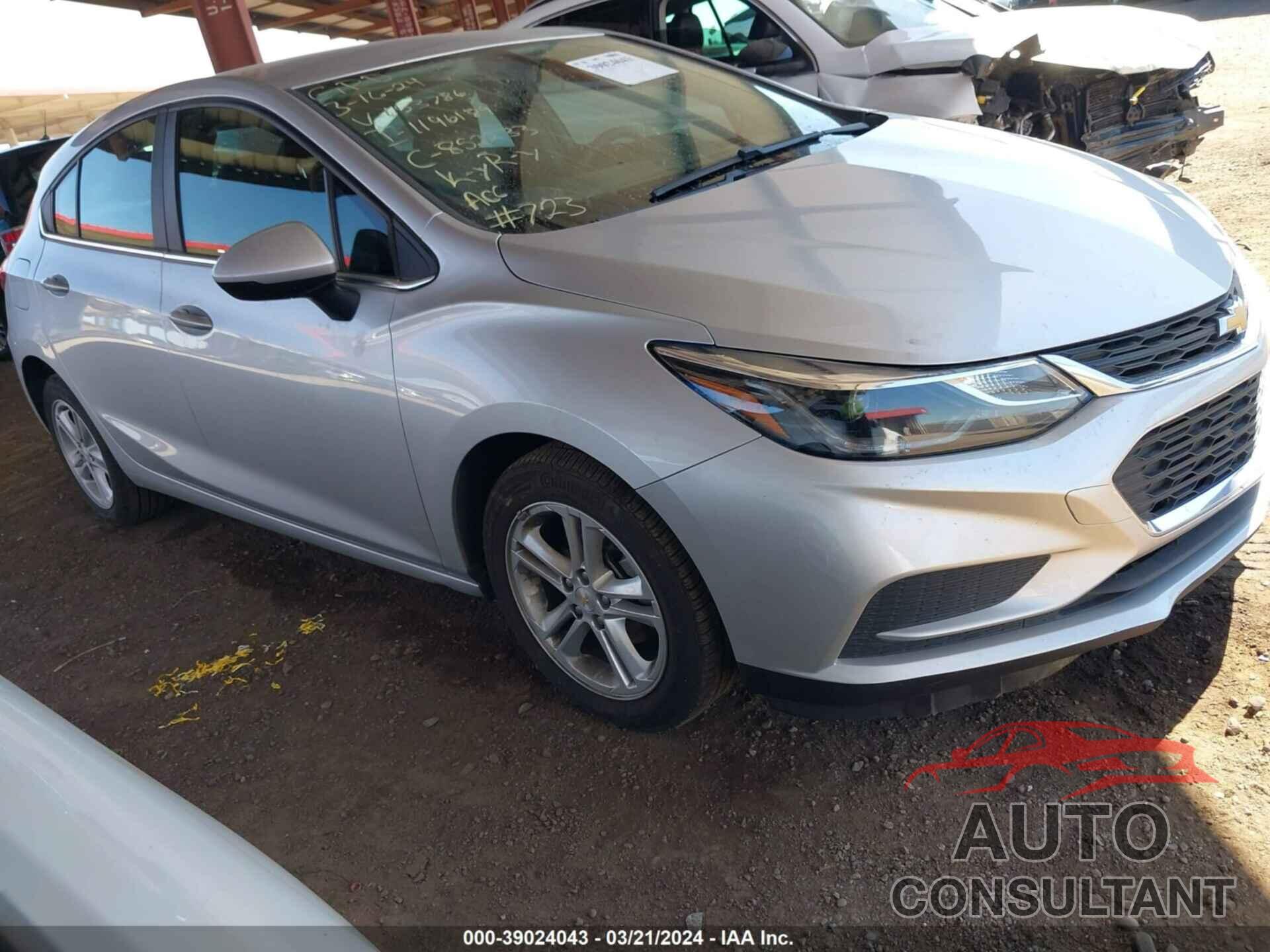 CHEVROLET CRUZE 2018 - 3G1BE6SM6JS653786