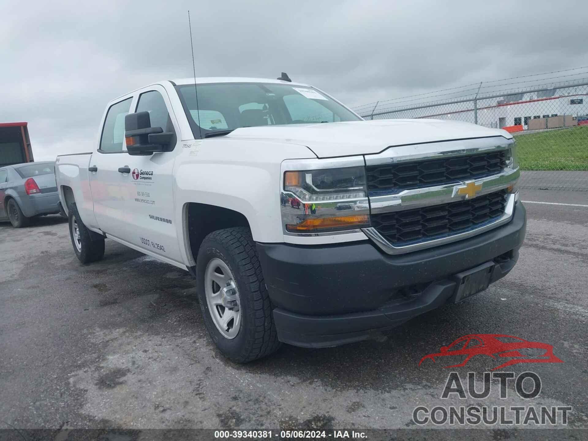CHEVROLET SILVERADO 1500 2018 - 3GCUKNEC8JG298970